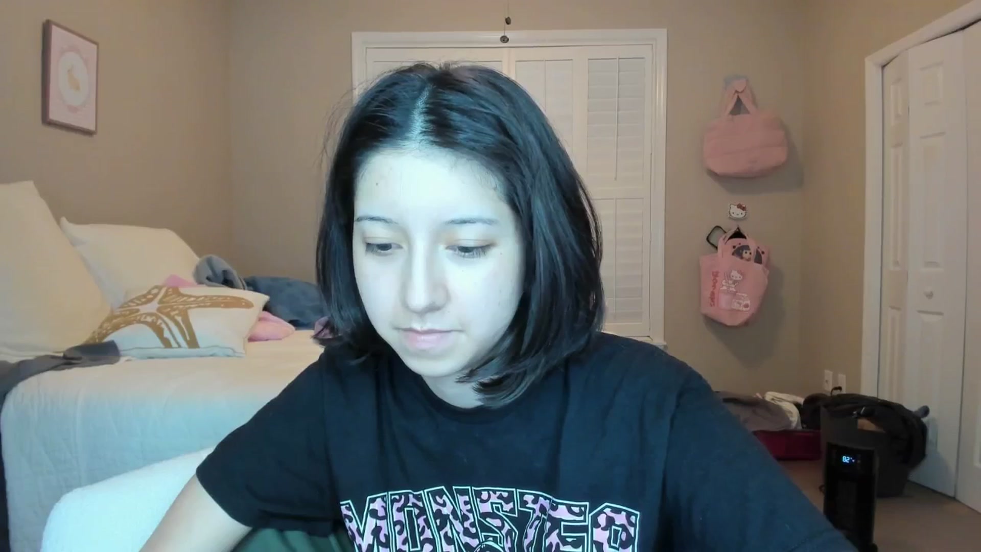 Gallery image thumbnail from Cherrycute666's myfreecams stream on, 01/11/2026, 08:28 image 7 of 20