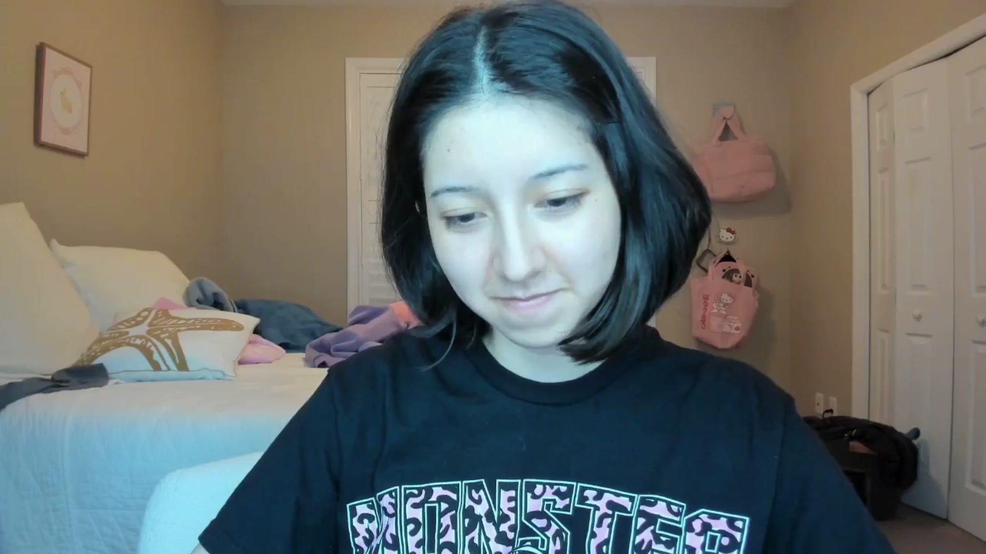 Gallery image thumbnail from Cherrycute666's myfreecams stream on, 01/11/2026, 08:28 image 16 of 20