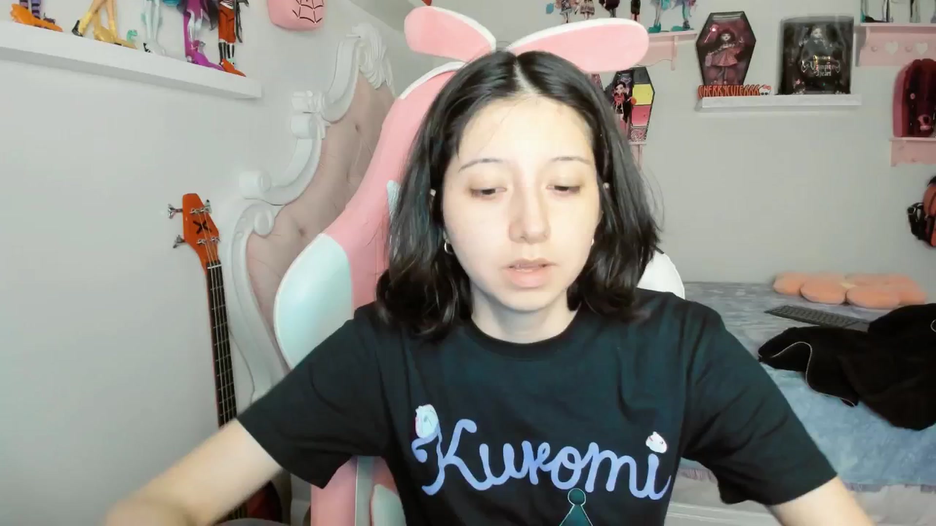 Gallery image thumbnail from Cherrycute666's myfreecams stream on, 01/22/2026, 05:06 image 2 of 20