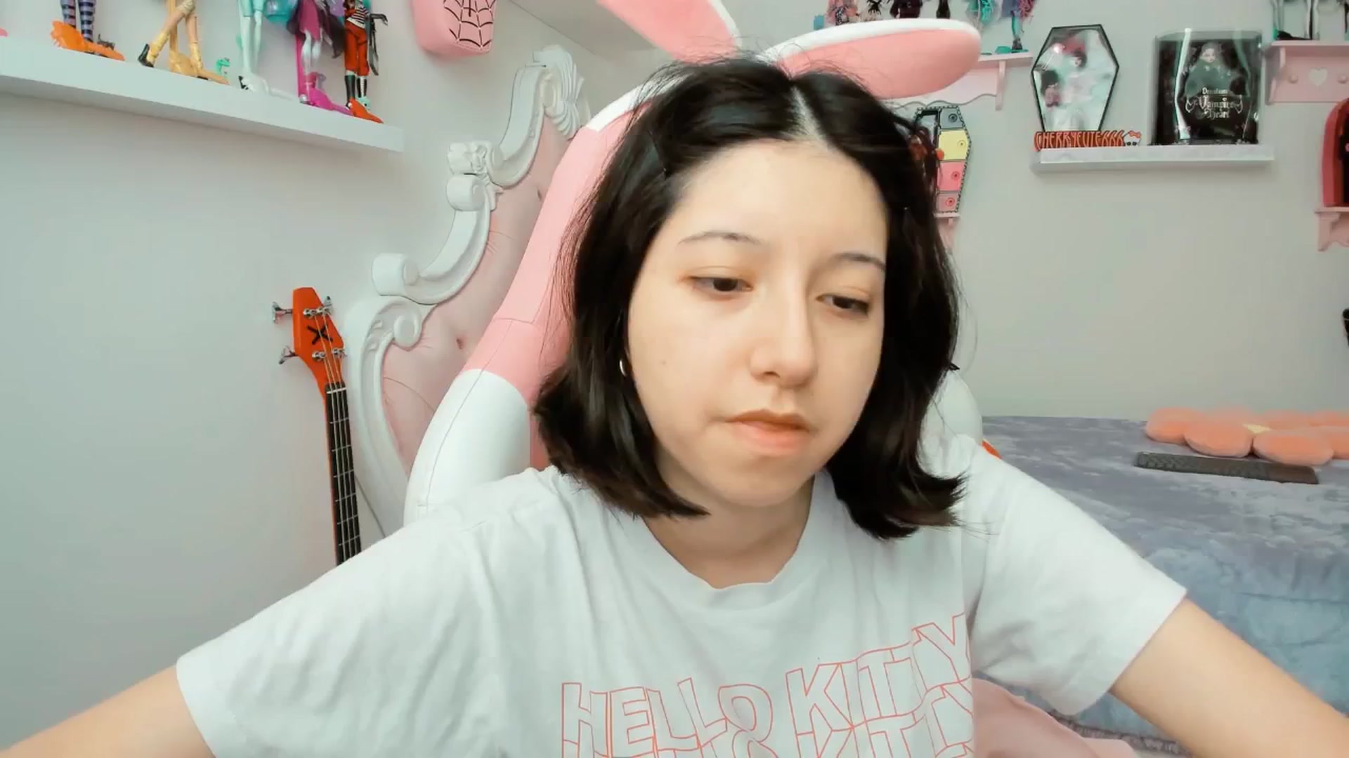 Gallery image thumbnail from Cherrycute666's myfreecams stream on, 01/22/2026, 19:29 image 10 of 20