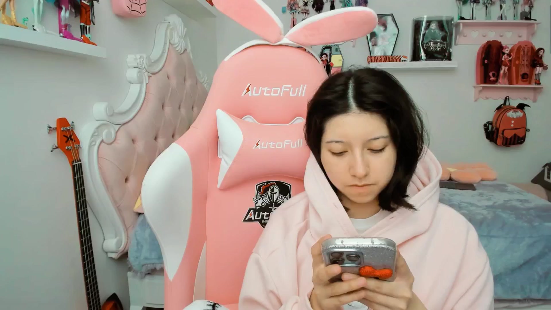 Gallery image thumbnail from Cherrycute666's myfreecams stream on, 01/22/2026, 19:29 image 20 of 20