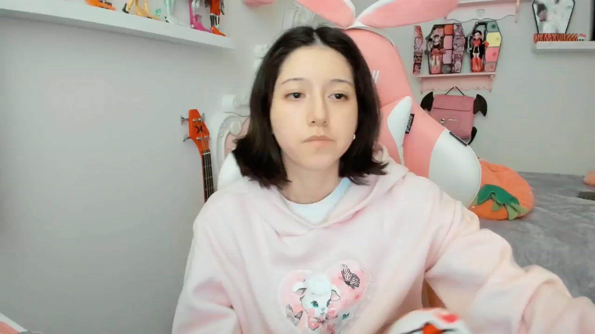 Gallery image thumbnail from Cherrycute666's myfreecams stream on, 01/23/2026, 24:25 image 8 of 20