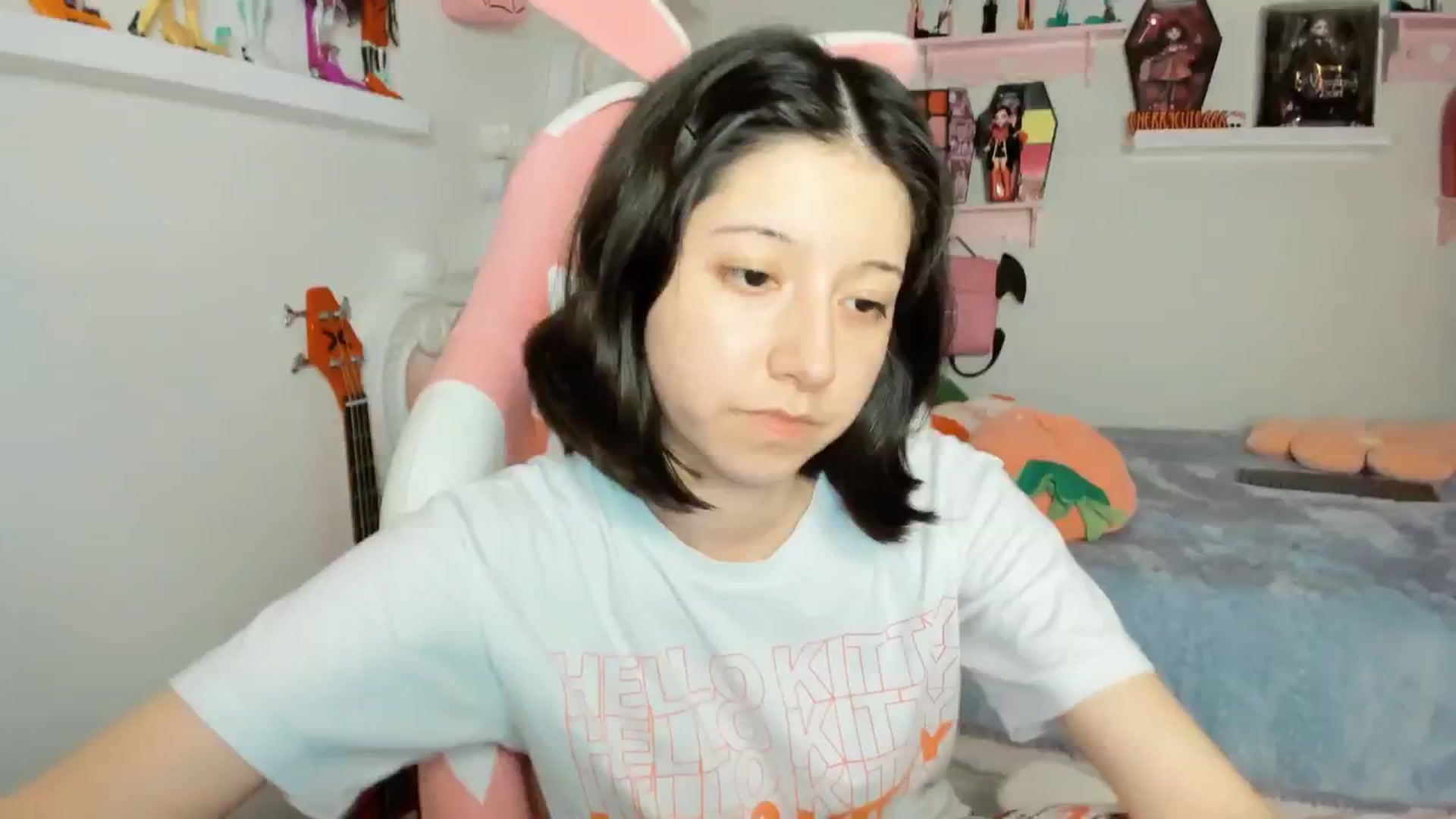 Gallery image thumbnail from Cherrycute666's myfreecams stream on, 01/23/2026, 03:06 image 3 of 20