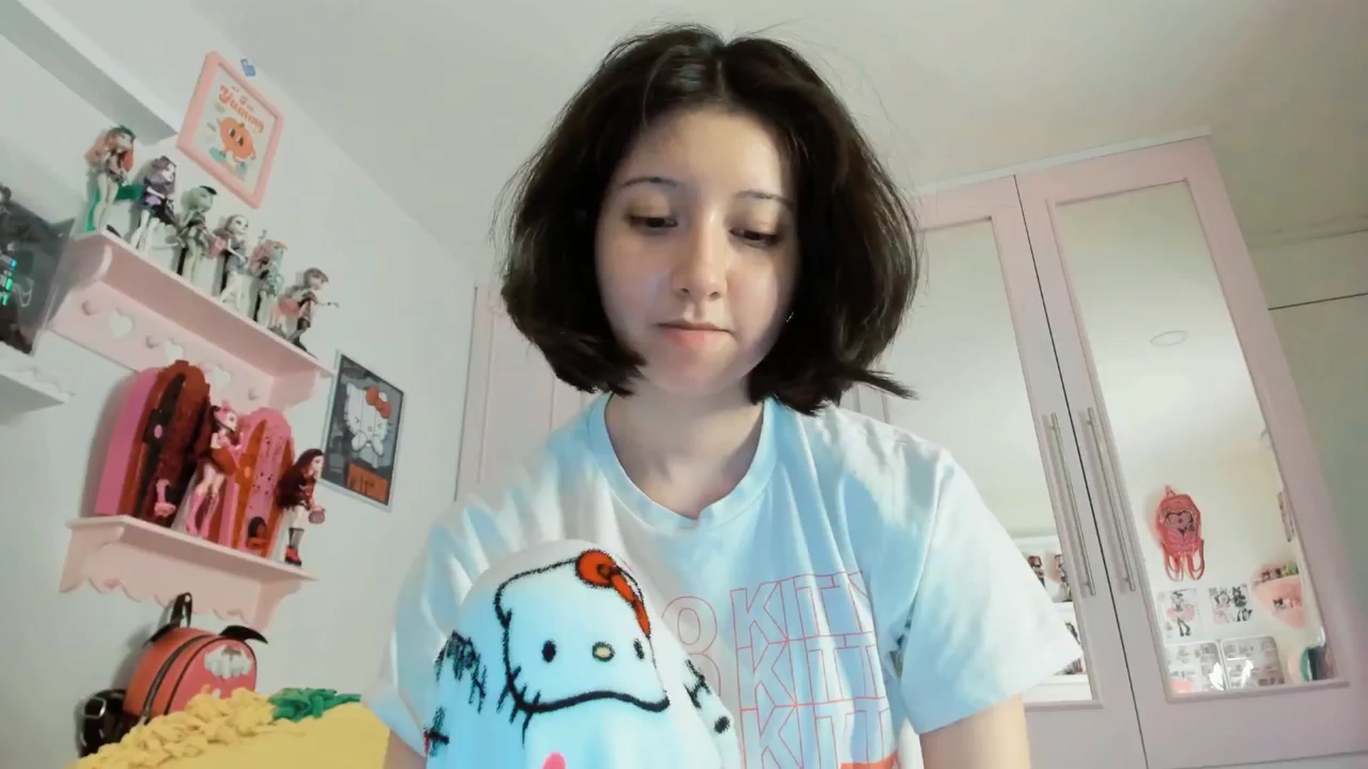 Gallery image thumbnail from Cherrycute666's myfreecams stream on, 01/23/2026, 07:42 image 20 of 20