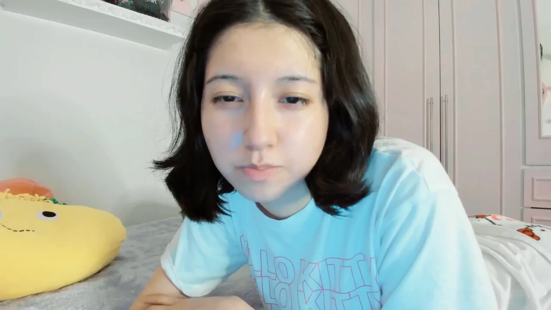 Gallery image thumbnail from Cherrycute666's myfreecams stream on, 01/23/2026, 08:21 image 5 of 20