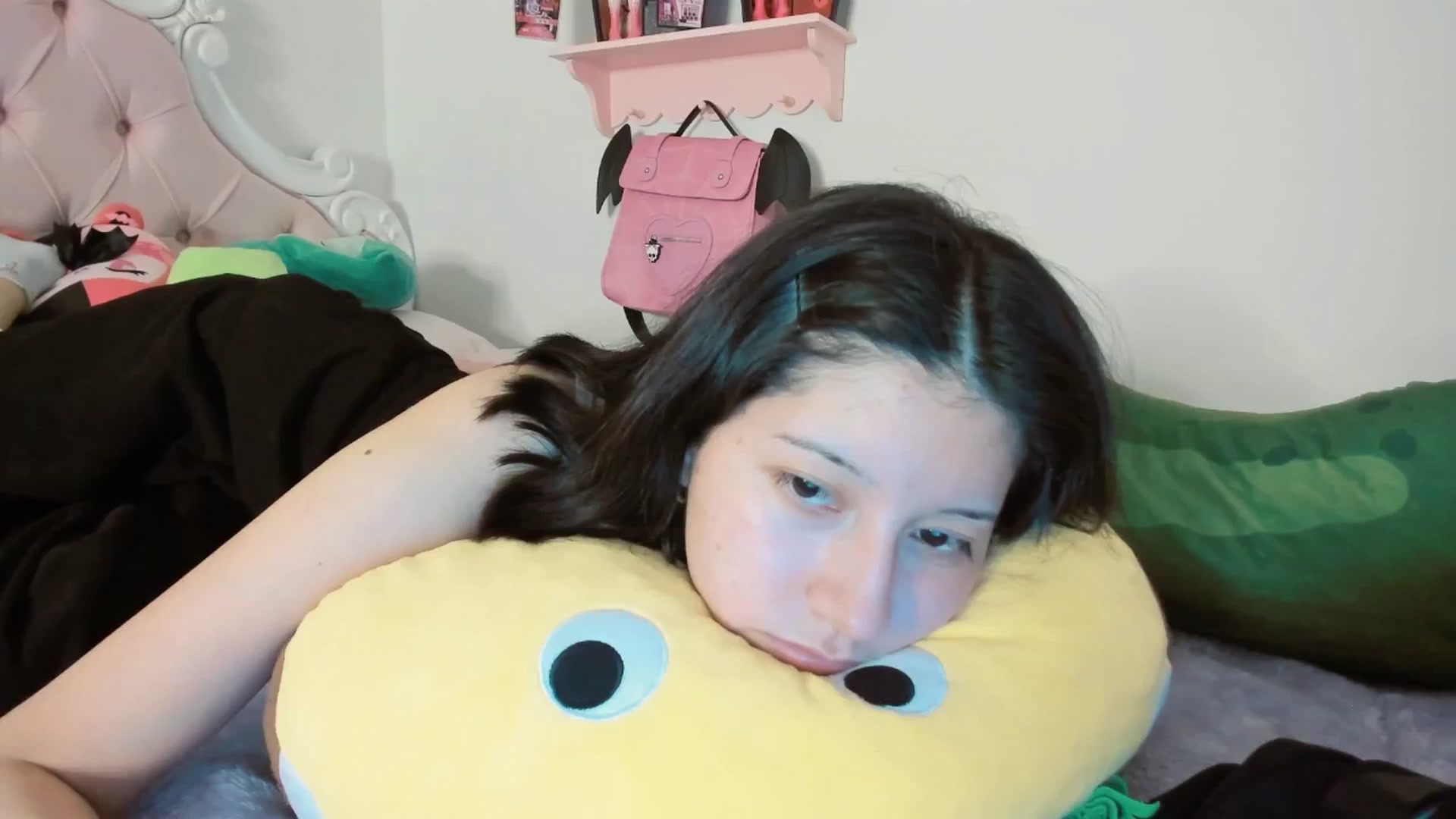 Gallery image thumbnail from Cherrycute666's myfreecams stream on, 01/24/2026, 08:01 image 19 of 20