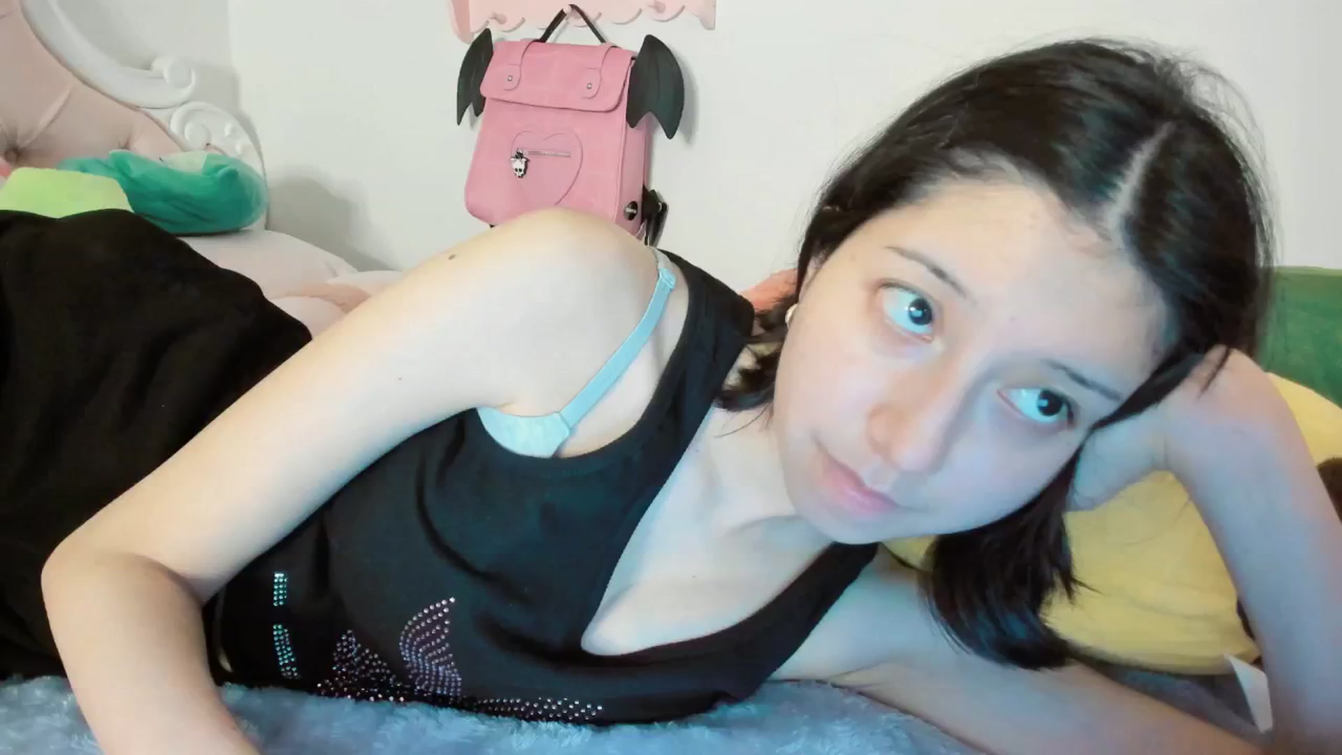 Gallery image thumbnail from Cherrycute666's myfreecams stream on, 01/24/2026, 08:01 image 12 of 20