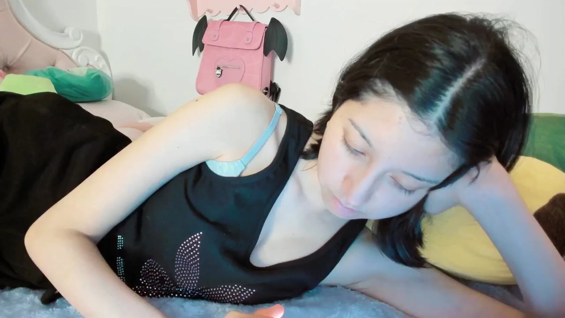 Gallery image thumbnail from Cherrycute666's myfreecams stream on, 01/24/2026, 08:01 image 11 of 20
