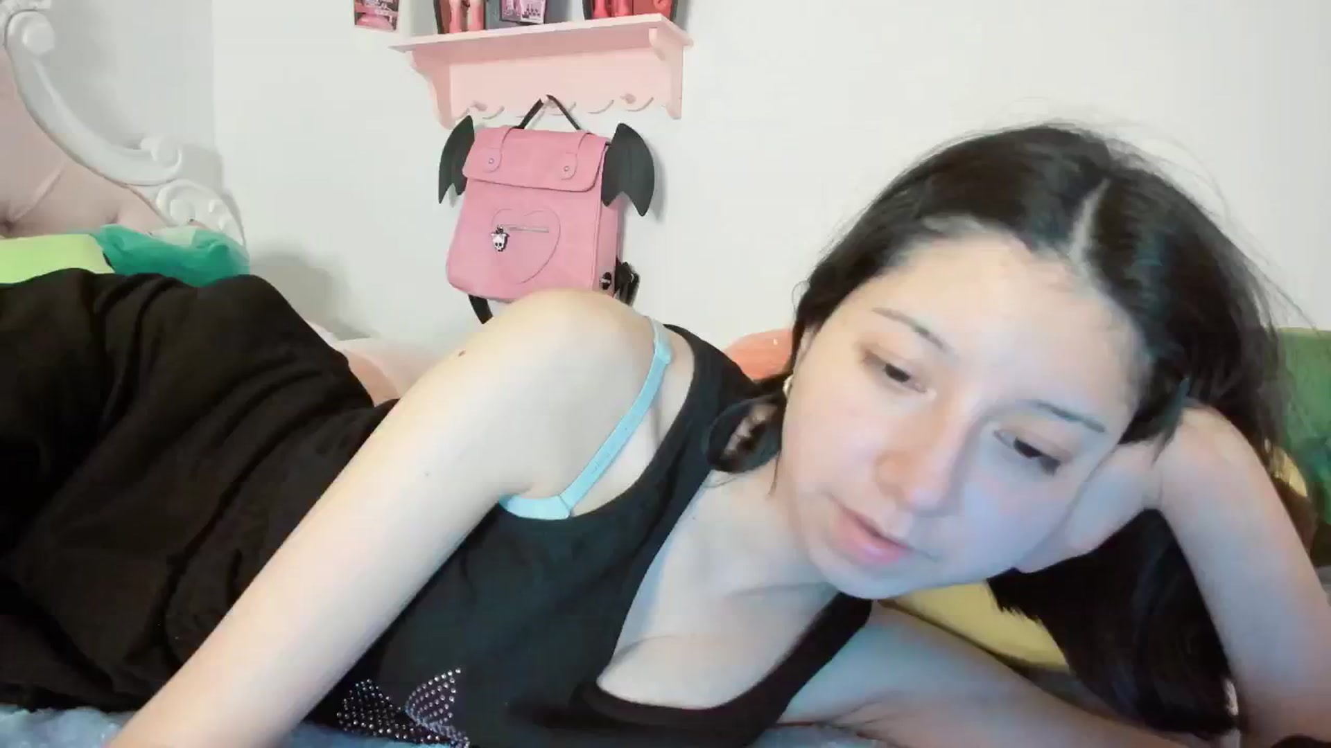 Gallery image thumbnail from Cherrycute666's myfreecams stream on, 01/24/2026, 08:01 image 18 of 20