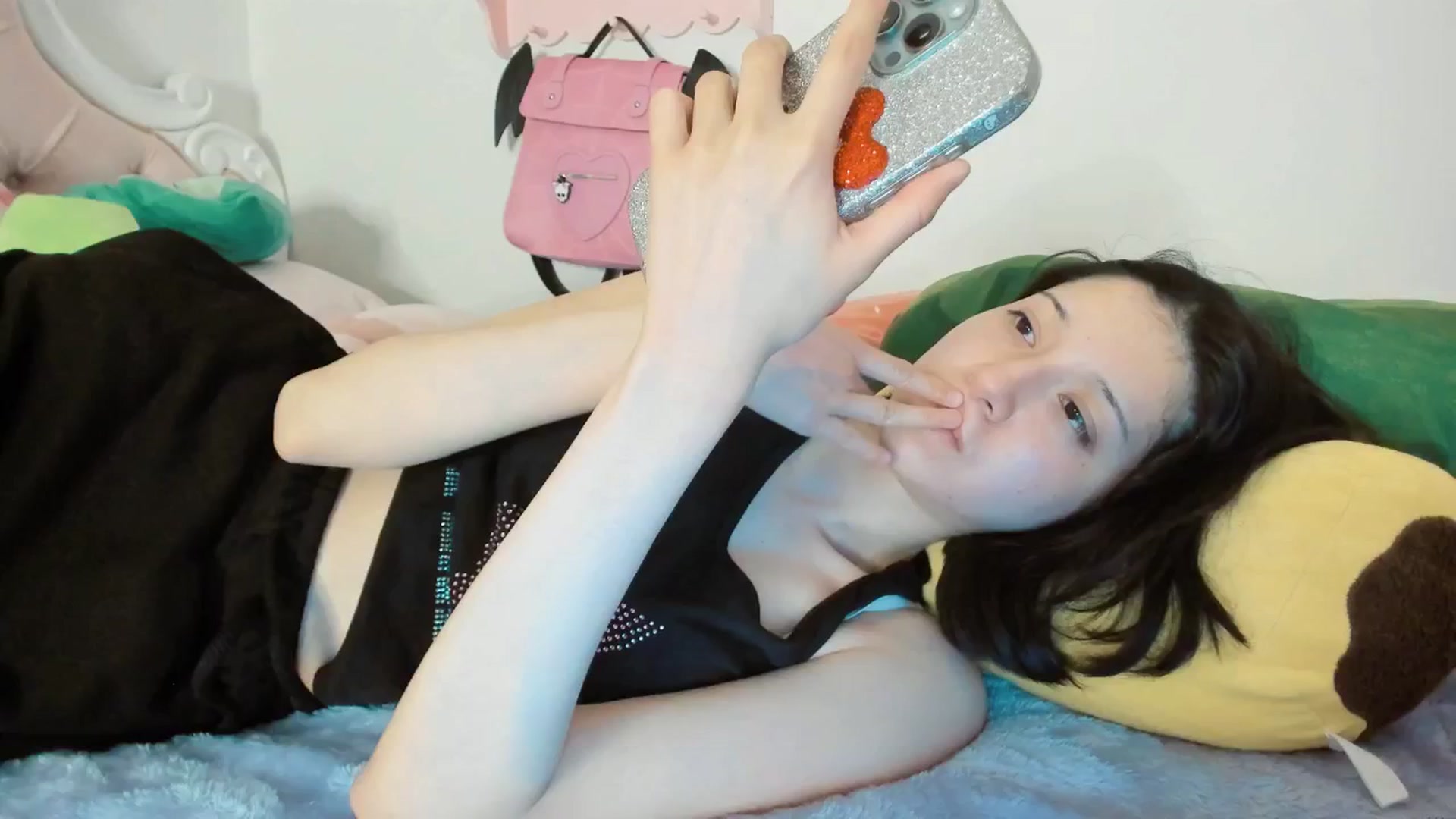 Gallery image thumbnail from Cherrycute666's myfreecams stream on, 01/24/2026, 08:01 image 14 of 20