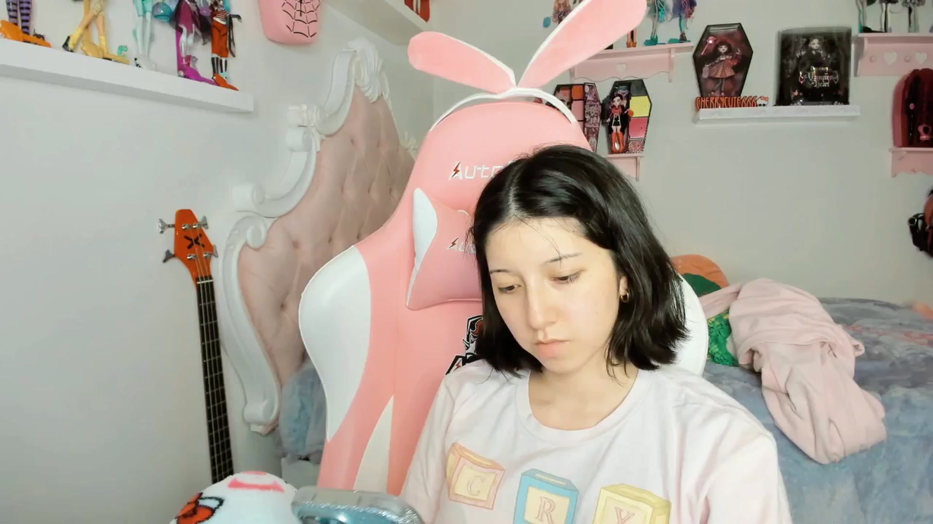 Gallery image thumbnail from Cherrycute666's myfreecams stream on, 01/26/2026, 06:21 image 7 of 20