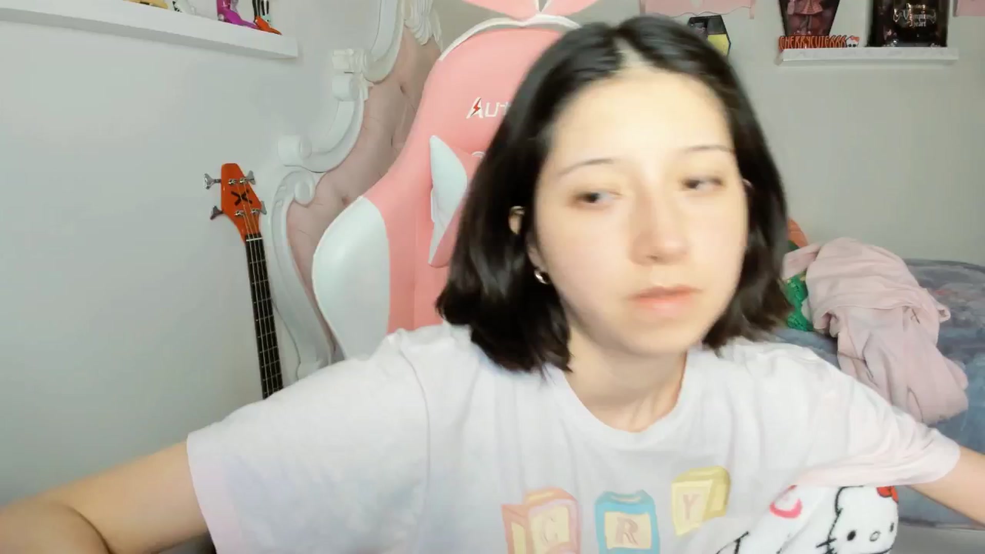 Gallery image thumbnail from Cherrycute666's myfreecams stream on, 01/26/2026, 06:21 image 2 of 20