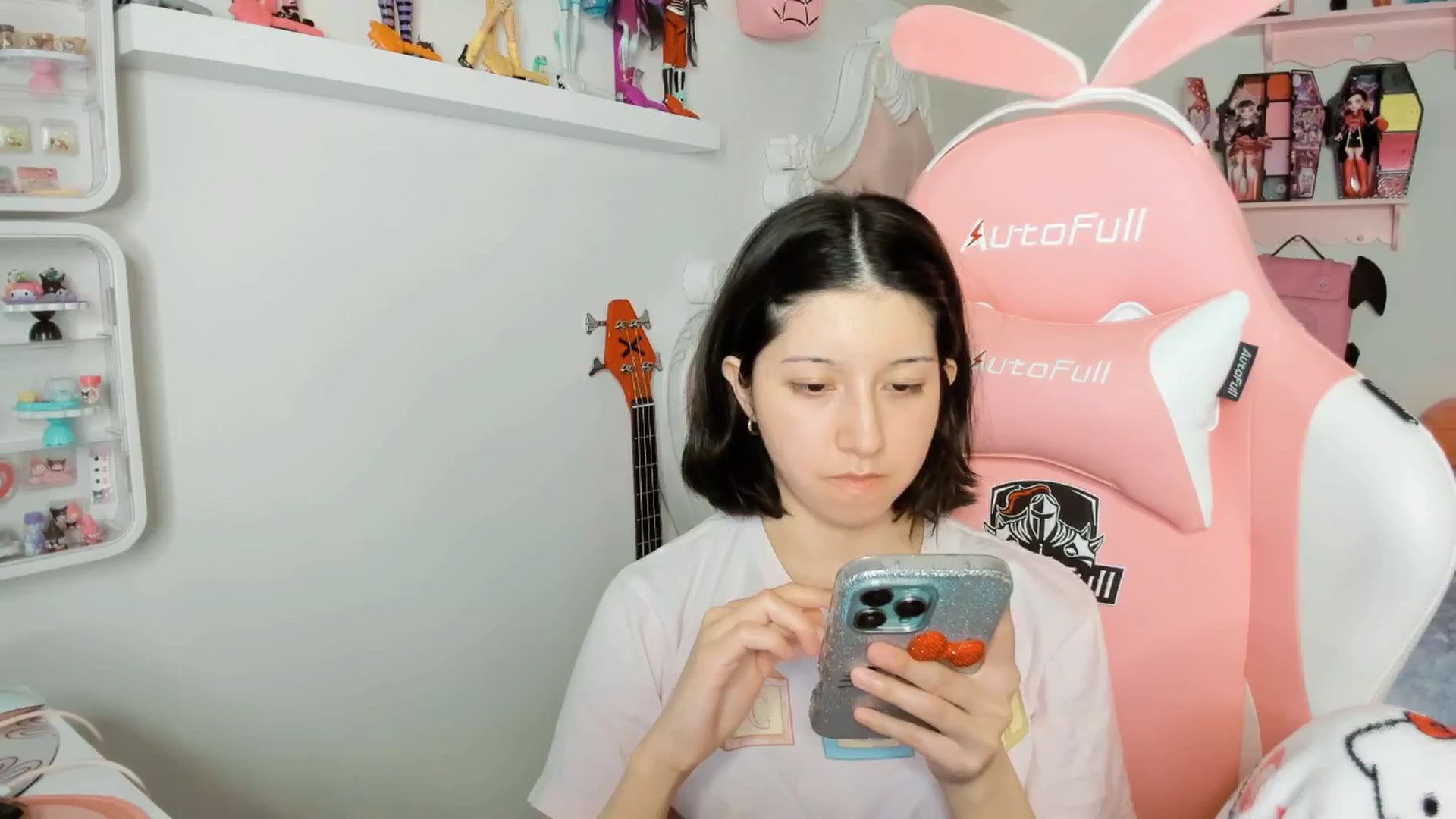 Gallery image thumbnail from Cherrycute666's myfreecams stream on, 01/26/2026, 06:21 image 10 of 20