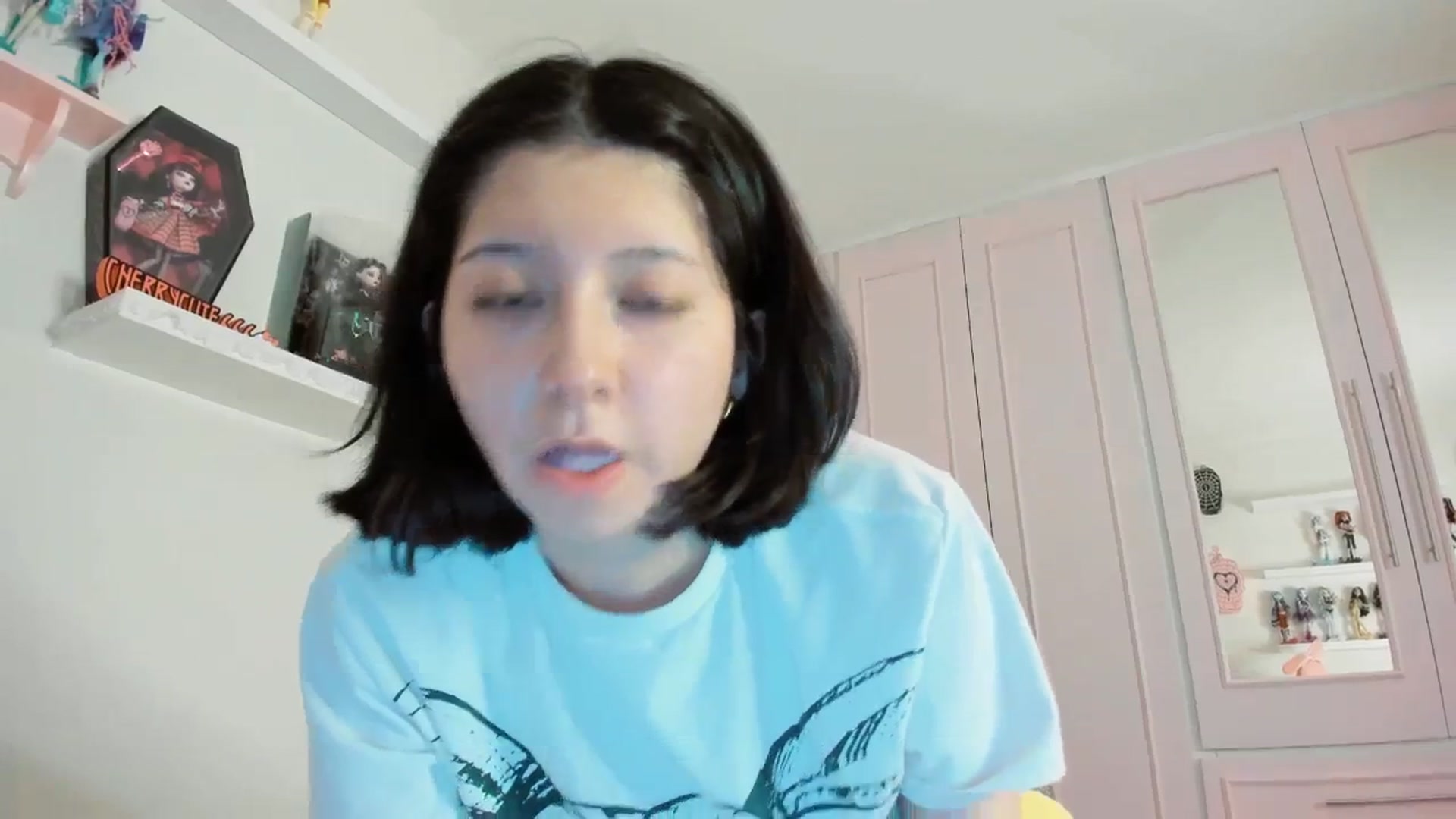 Gallery image thumbnail from Cherrycute666's myfreecams stream on, 01/28/2026, 06:55 image 4 of 20