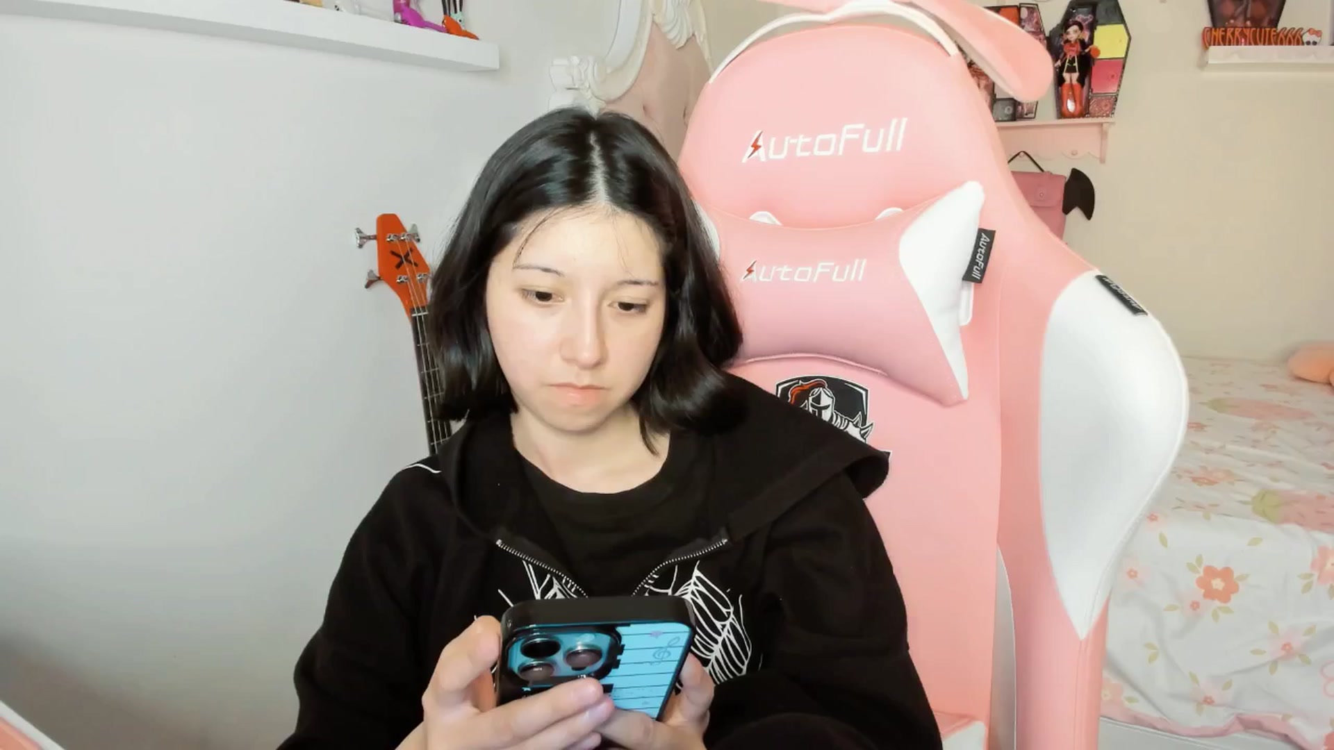 Gallery image thumbnail from Cherrycute666's myfreecams stream on, 01/29/2026, 08:12 image 19 of 20
