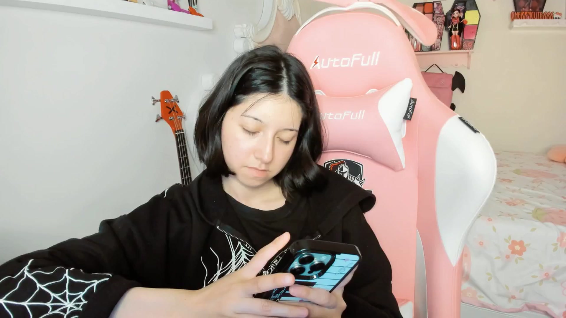 Gallery image thumbnail from Cherrycute666's myfreecams stream on, 01/29/2026, 08:12 image 20 of 20