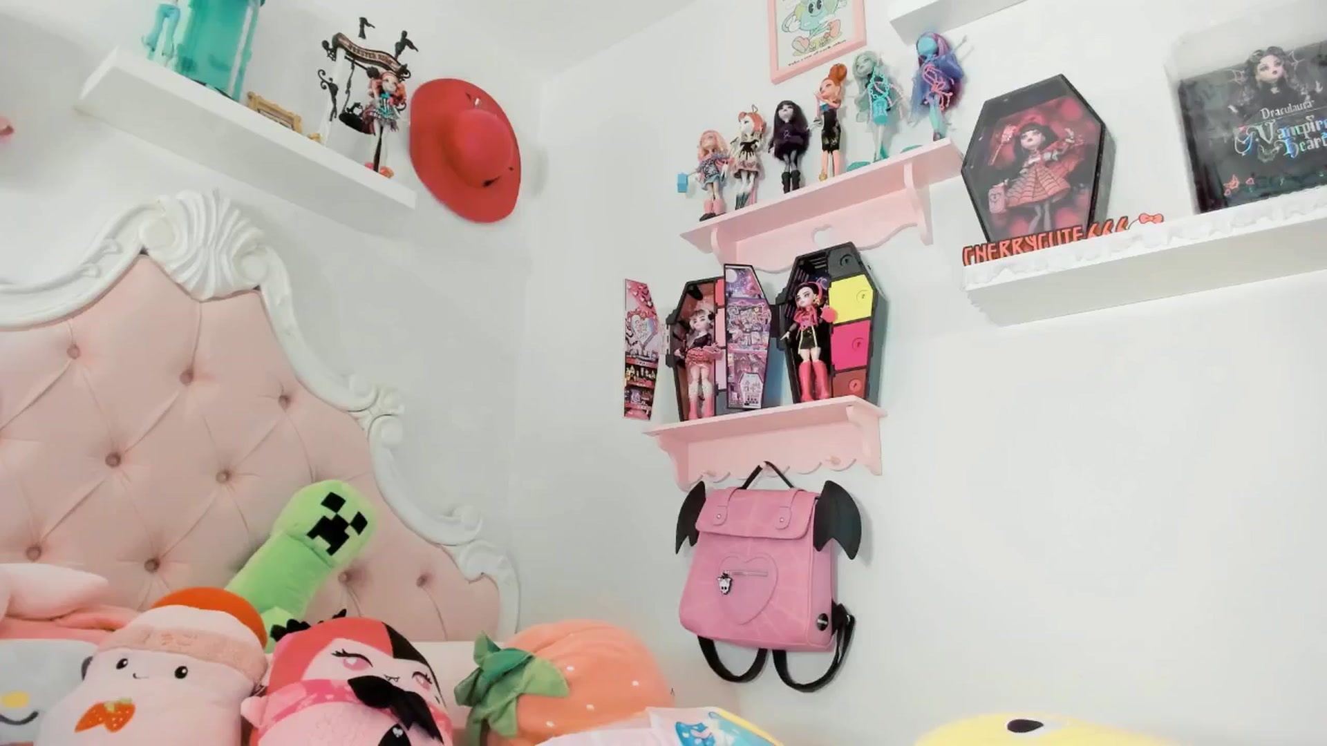 Gallery image thumbnail from Cherrycute666's myfreecams stream on, 01/30/2026, 04:24 image 15 of 20