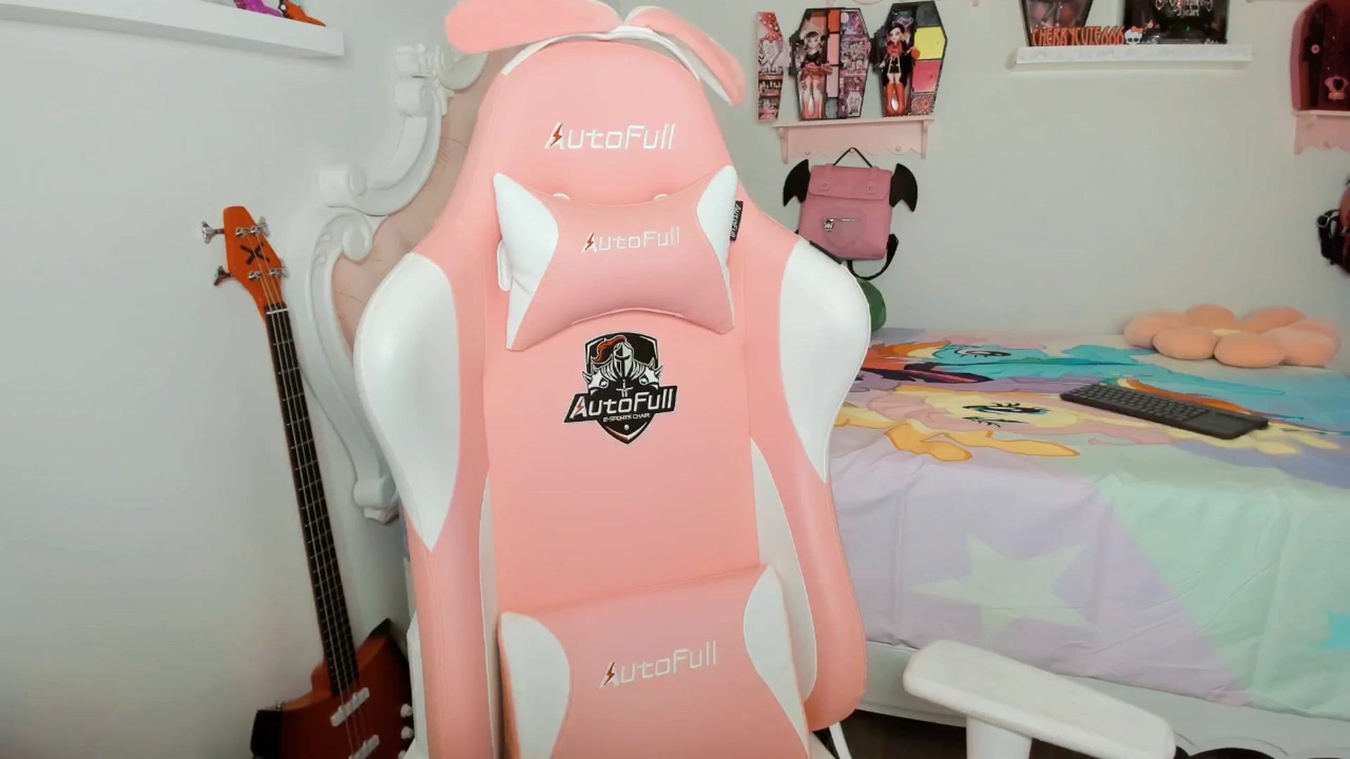 Gallery image thumbnail from Cherrycute666's myfreecams stream on, 02/13/2026, 05:08 image 19 of 20