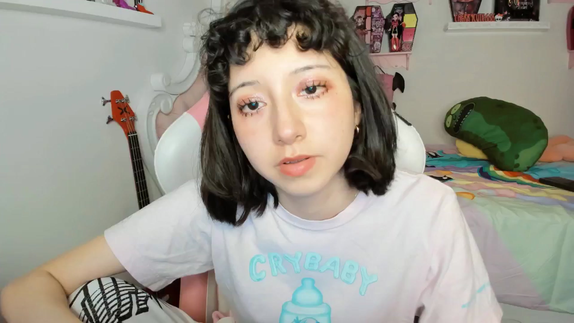 Gallery image thumbnail from Cherrycute666's myfreecams stream on, 02/14/2026, 04:00 image 1 of 20