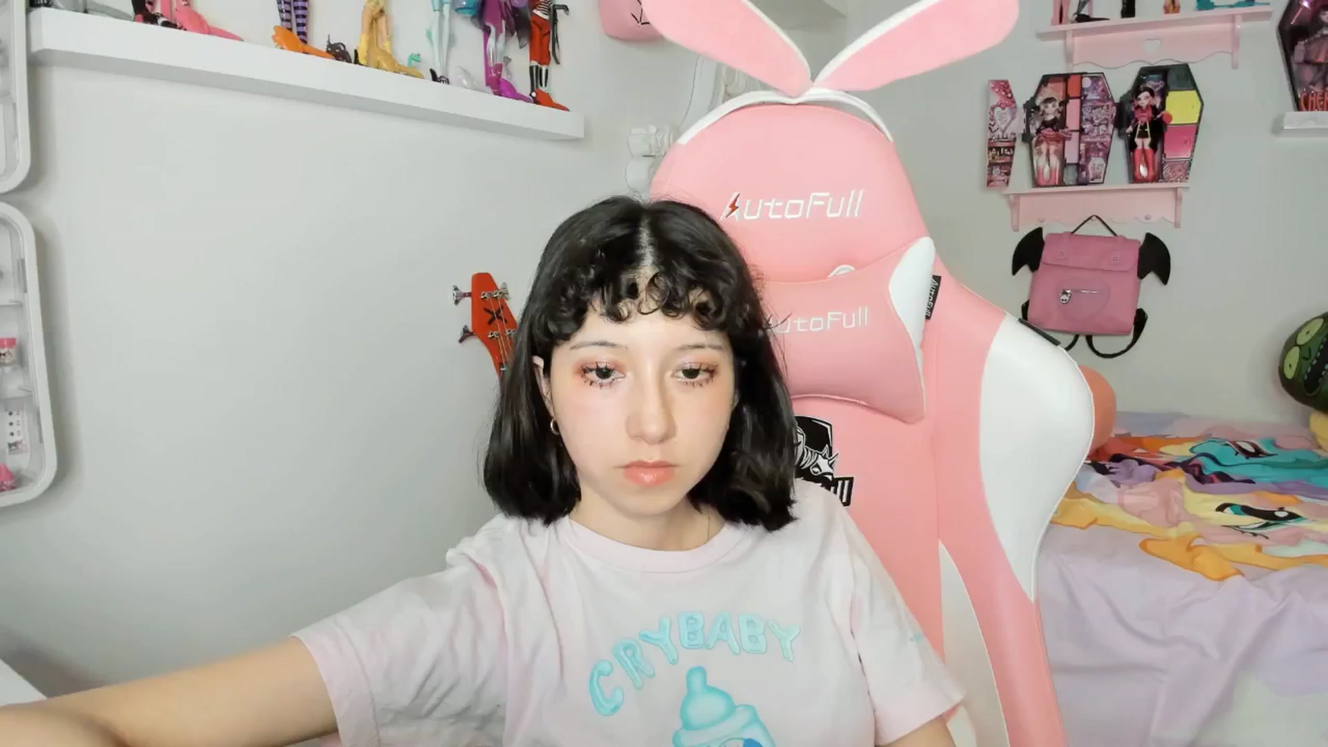 Gallery image thumbnail from Cherrycute666's myfreecams stream on, 02/14/2026, 04:00 image 10 of 20