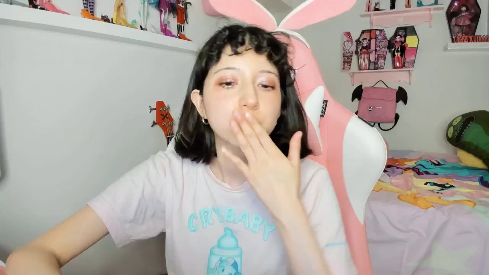Gallery image thumbnail from Cherrycute666's myfreecams stream on, 02/14/2026, 04:00 image 12 of 20