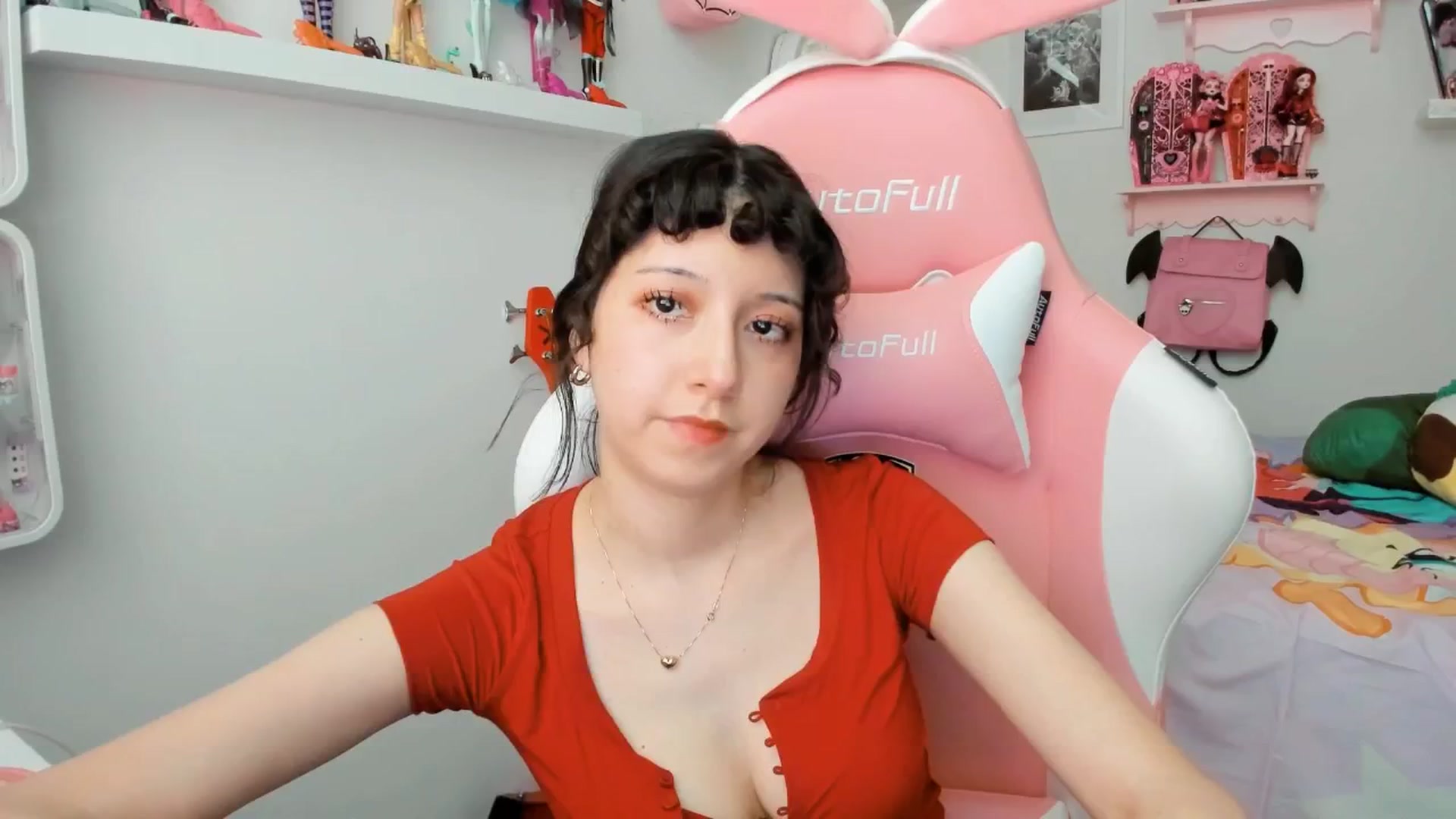 Gallery image thumbnail from Cherrycute666's myfreecams stream on, 02/15/2026, 24:02 image 7 of 20