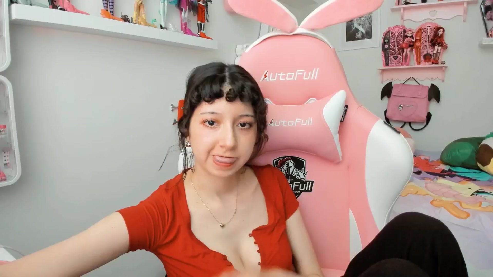 Gallery image thumbnail from Cherrycute666's myfreecams stream on, 02/15/2026, 24:02 image 8 of 20