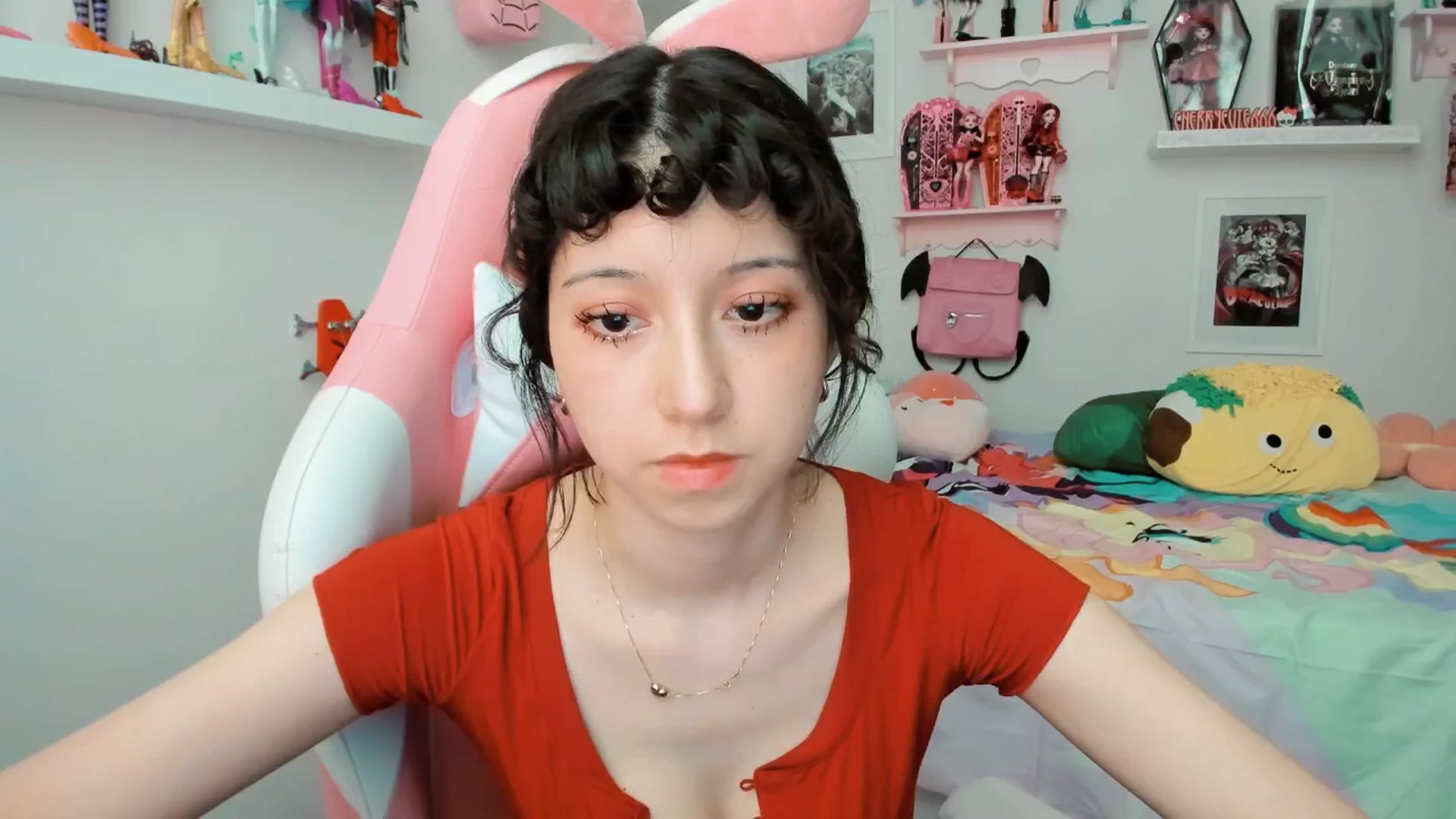 Gallery image thumbnail from Cherrycute666's myfreecams stream on, 02/15/2026, 24:02 image 2 of 20