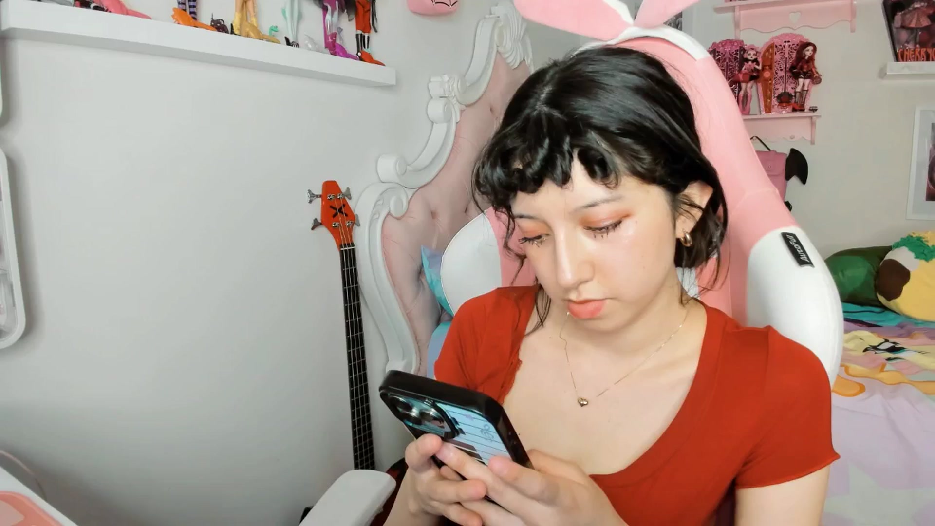 Gallery image thumbnail from Cherrycute666's myfreecams stream on, 02/15/2026, 02:58 image 1 of 20