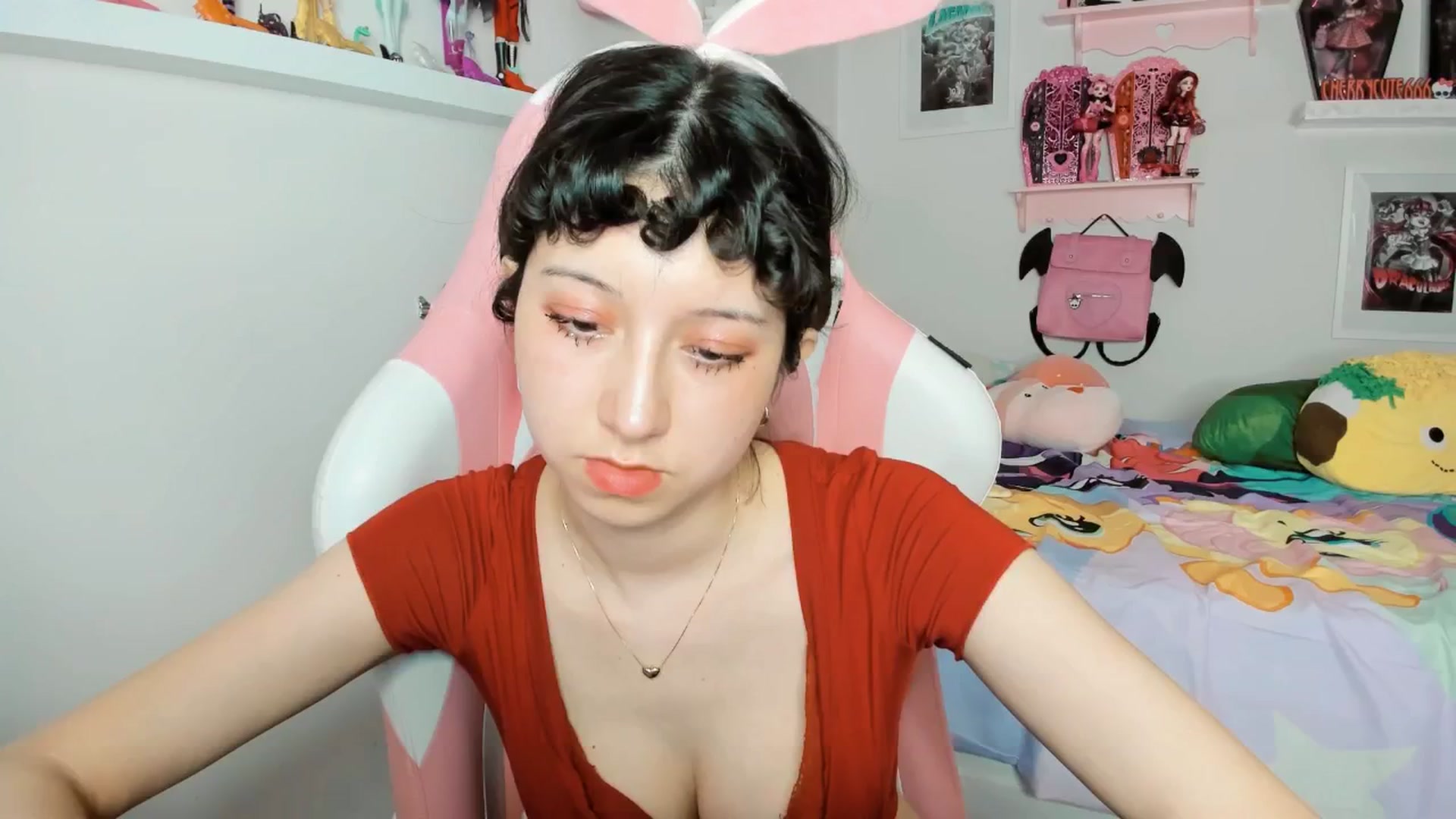 Gallery image thumbnail from Cherrycute666's myfreecams stream on, 02/15/2026, 02:58 image 13 of 20