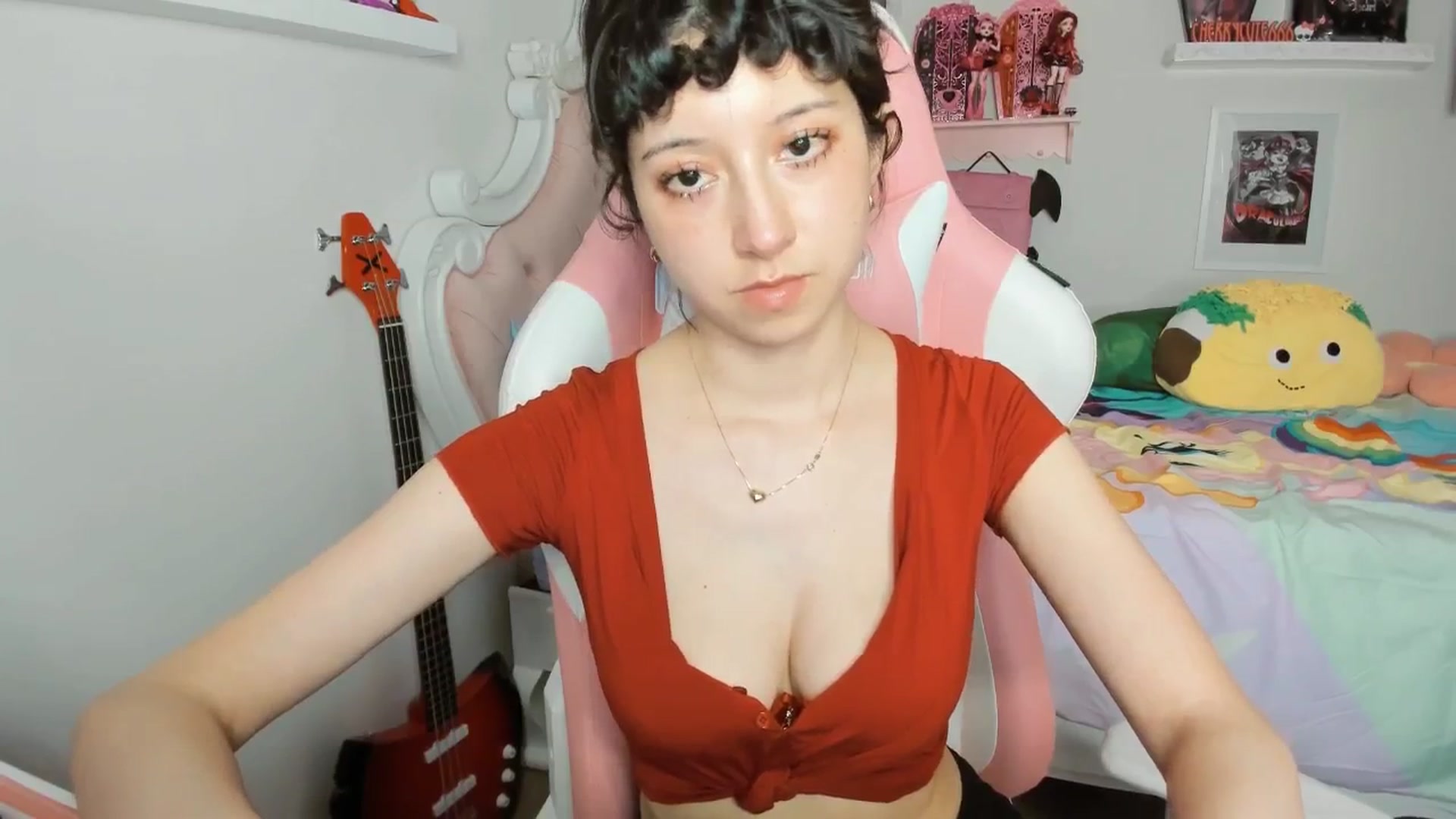 Gallery image thumbnail from Cherrycute666's myfreecams stream on, 02/15/2026, 06:44 image 13 of 20