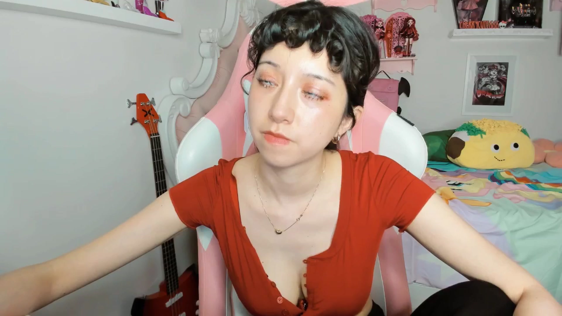 Gallery image thumbnail from Cherrycute666's myfreecams stream on, 02/15/2026, 06:44 image 17 of 20