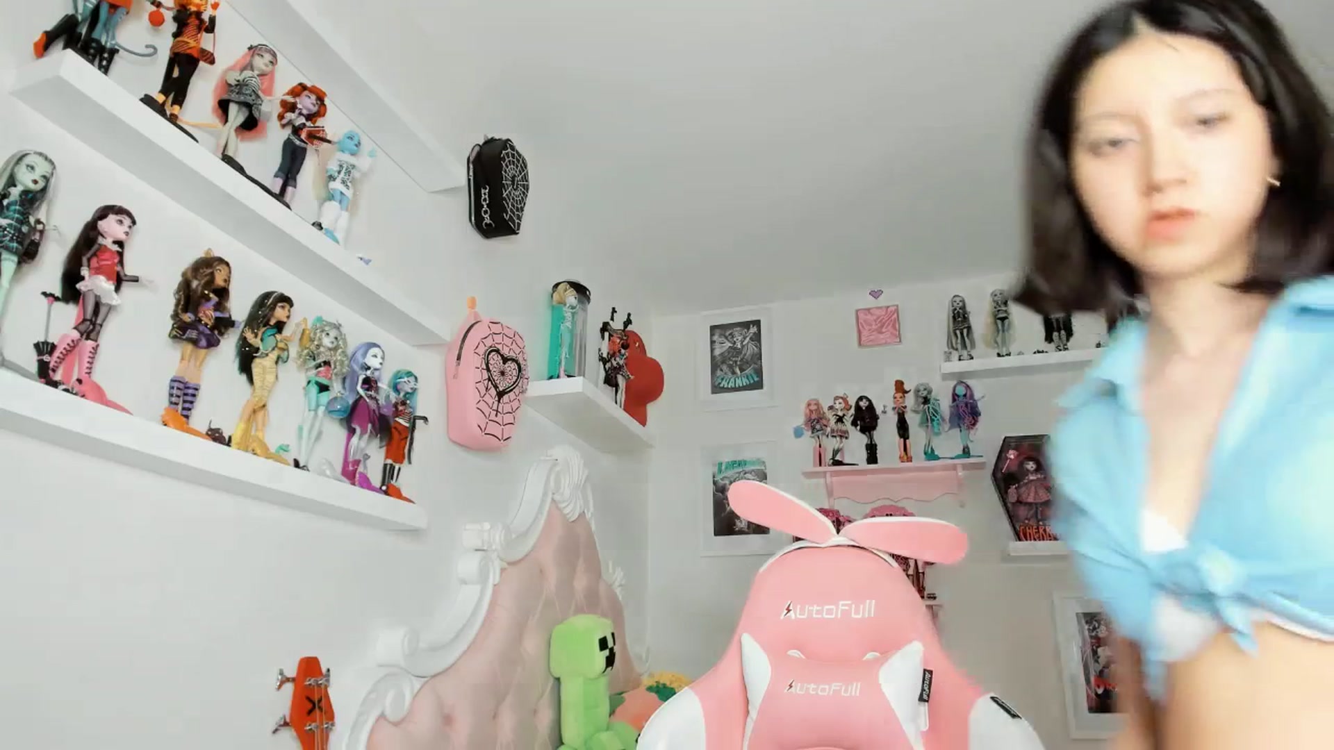 Gallery image thumbnail from Cherrycute666's myfreecams stream on, 02/19/2026, 02:39 image 14 of 20