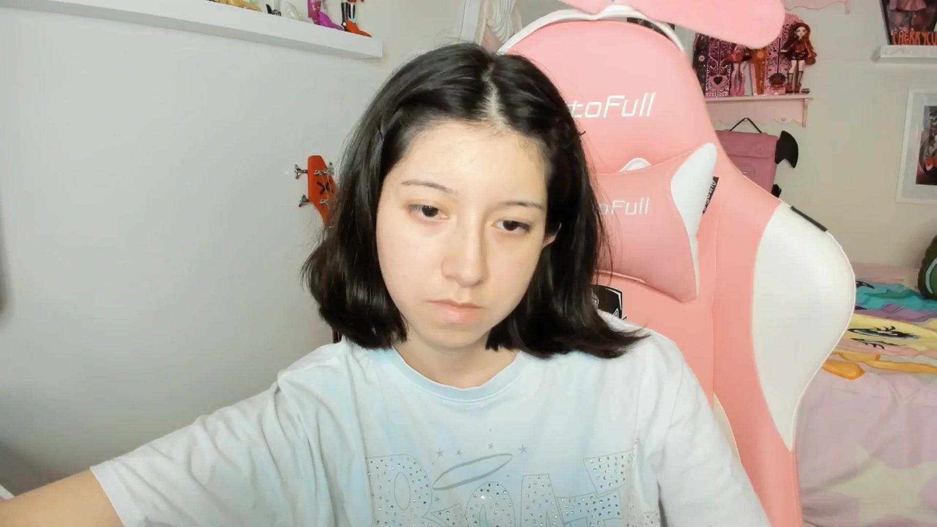 Gallery image thumbnail from Cherrycute666's myfreecams stream on, 02/20/2026, 02:57 image 5 of 20