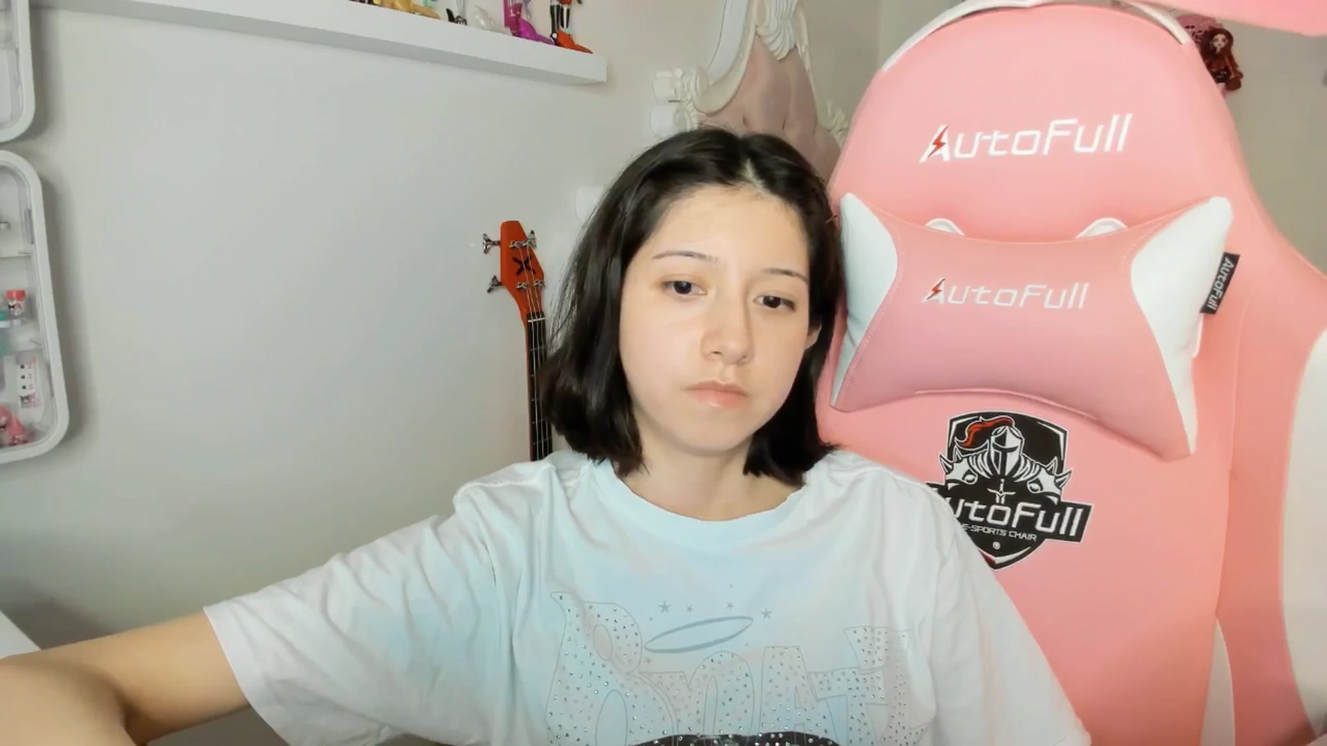 Gallery image thumbnail from Cherrycute666's myfreecams stream on, 02/20/2026, 02:57 image 6 of 20