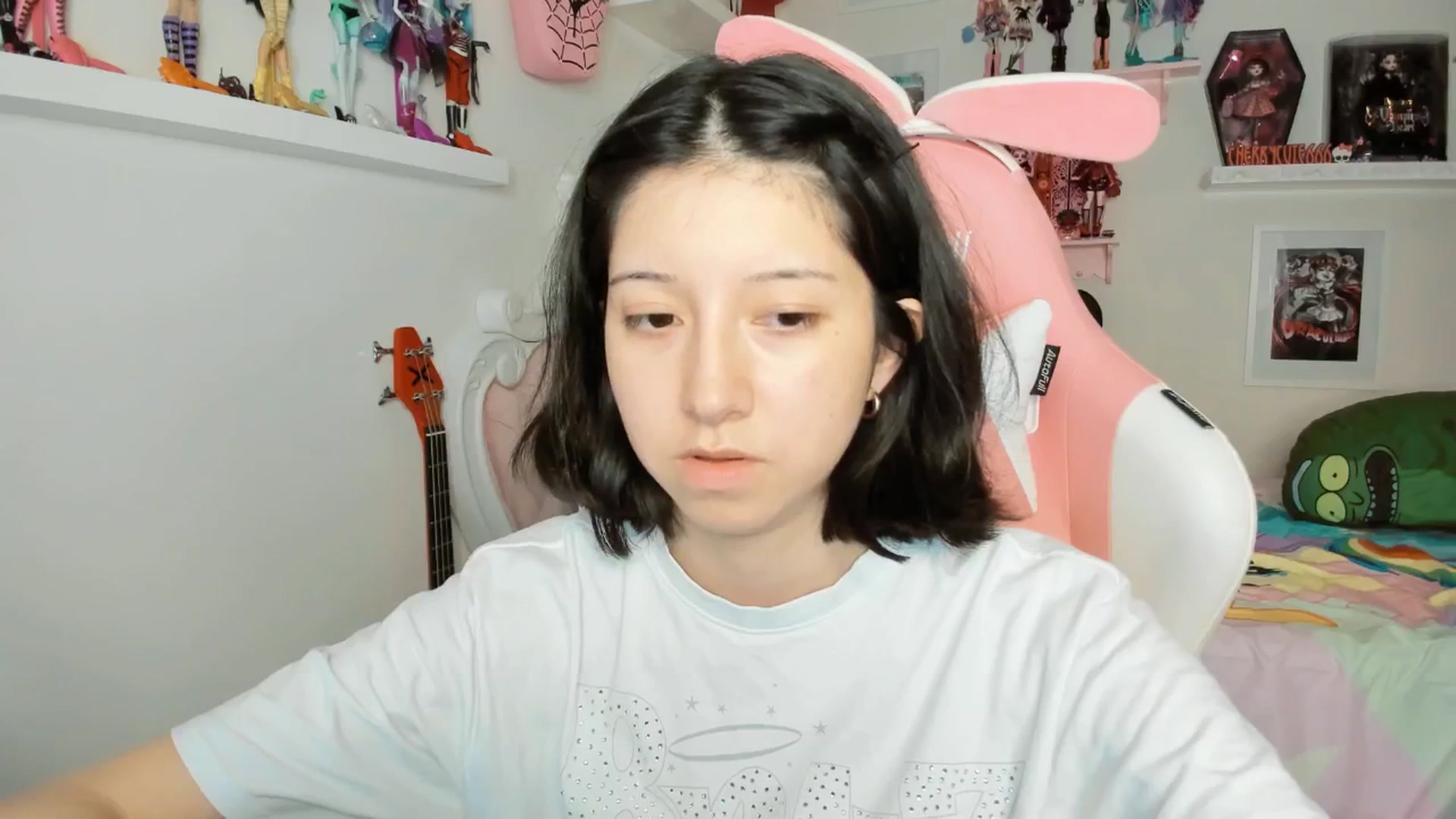 Gallery image thumbnail from Cherrycute666's myfreecams stream on, 02/20/2026, 02:57 image 11 of 20