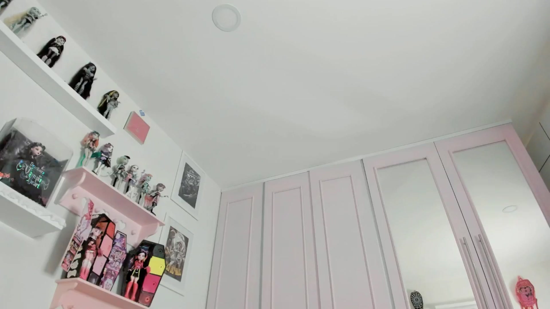 Gallery image thumbnail from Cherrycute666's myfreecams stream on, 02/20/2026, 08:13 image 8 of 20