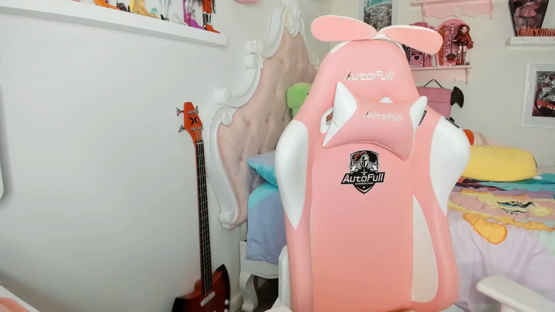Gallery image thumbnail from Cherrycute666's myfreecams stream on, 02/20/2026, 09:09 image 6 of 20
