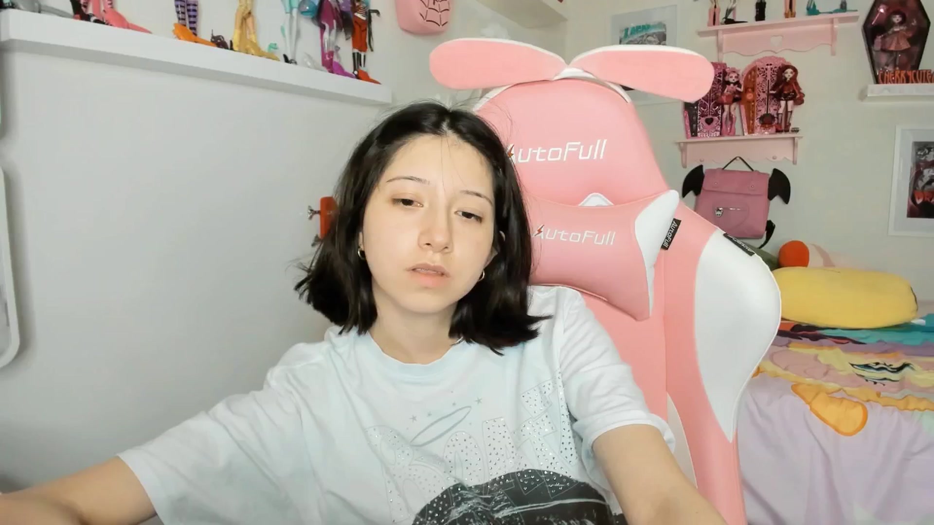 Gallery image thumbnail from Cherrycute666's myfreecams stream on, 02/20/2026, 09:09 image 13 of 20