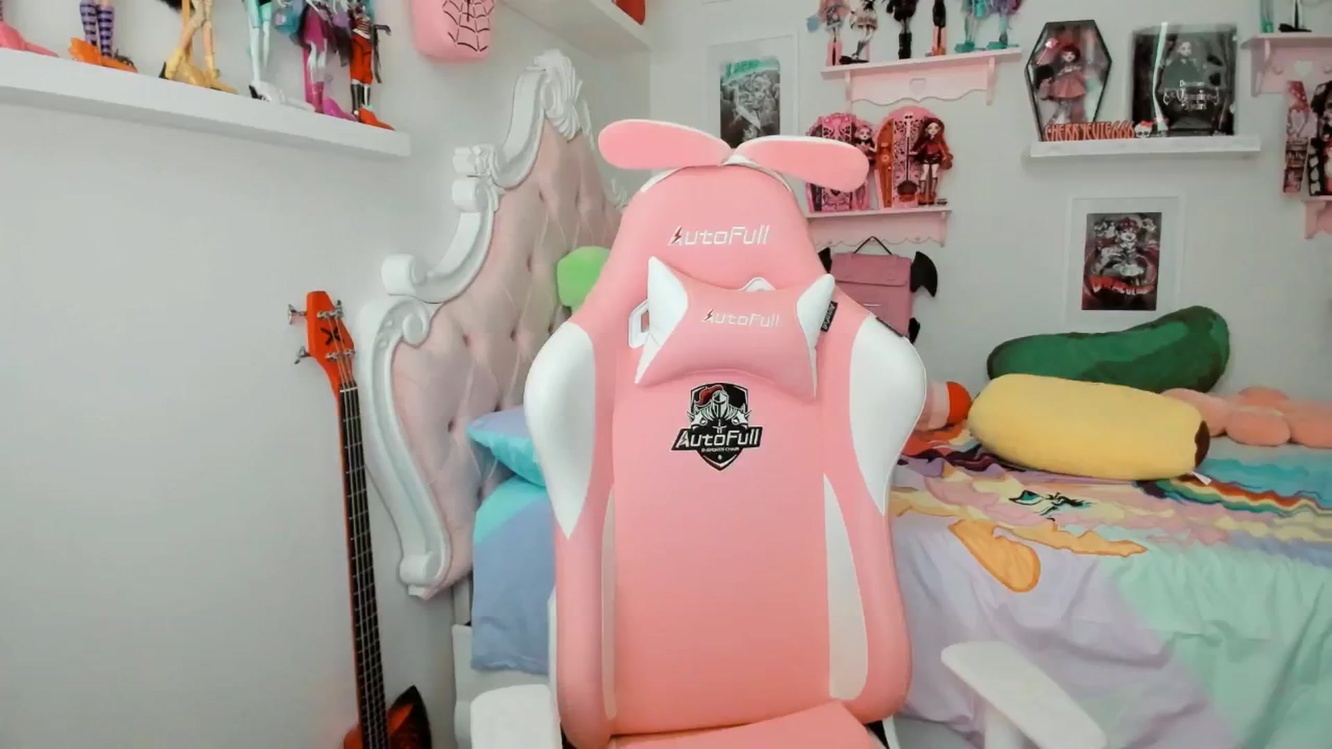Gallery image thumbnail from Cherrycute666's myfreecams stream on, 02/22/2026, 02:16 image 7 of 20