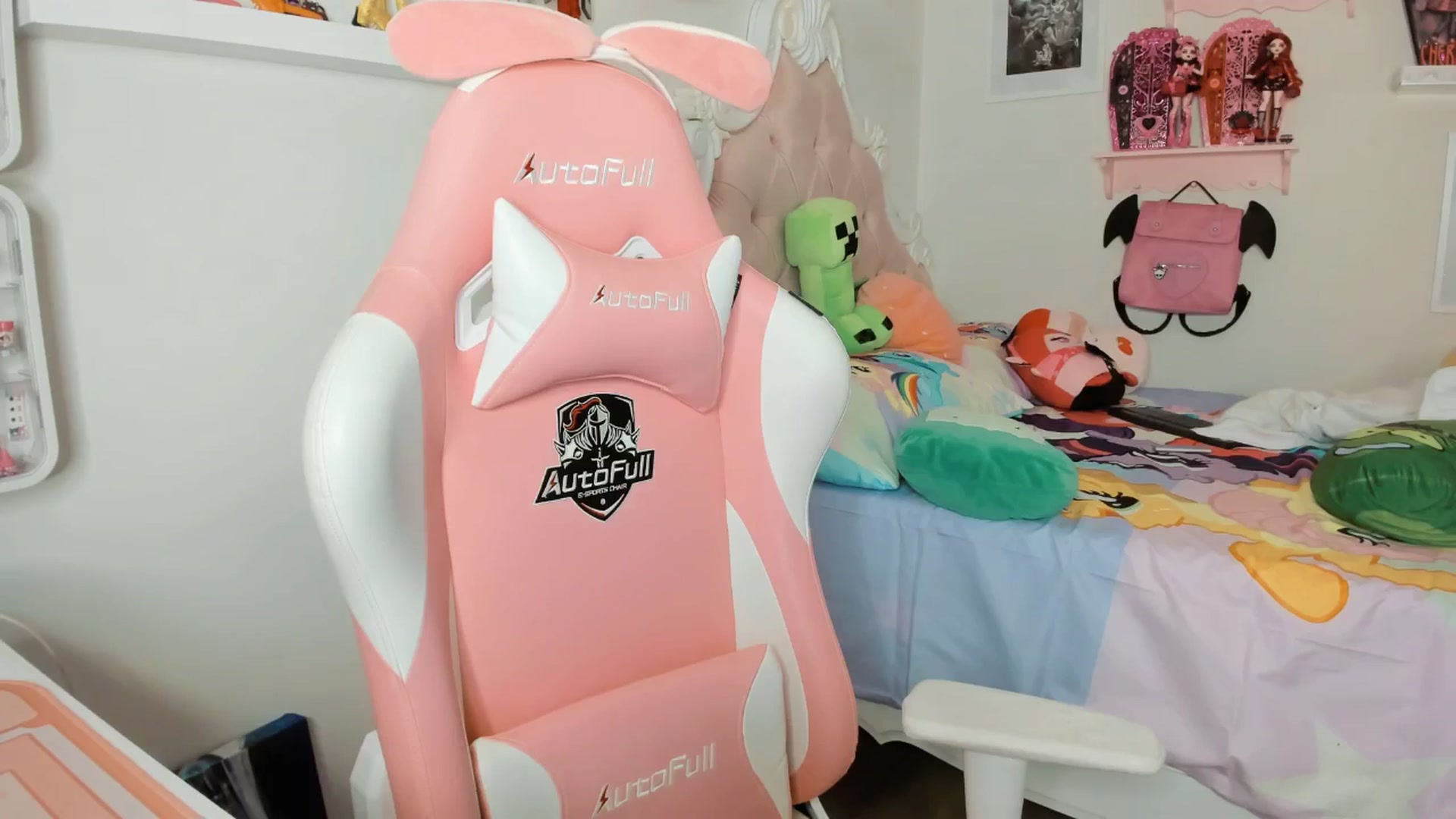 Gallery image thumbnail from Cherrycute666's myfreecams stream on, 02/23/2026, 01:31 image 20 of 20