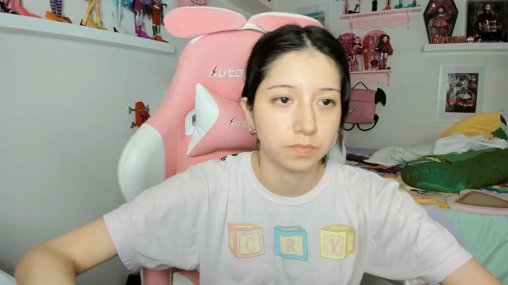 Gallery image thumbnail from Cherrycute666's myfreecams stream on, 02/23/2026, 02:39 image 6 of 20