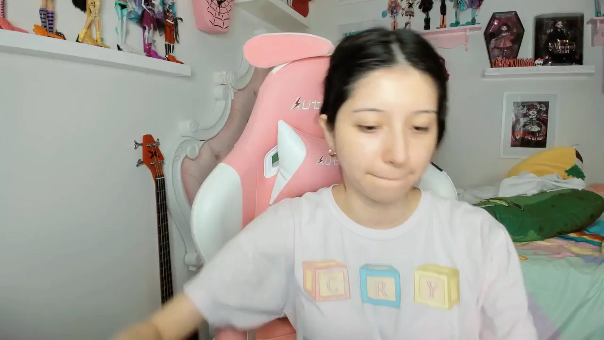 Gallery image thumbnail from Cherrycute666's myfreecams stream on, 02/23/2026, 06:19 image 3 of 20