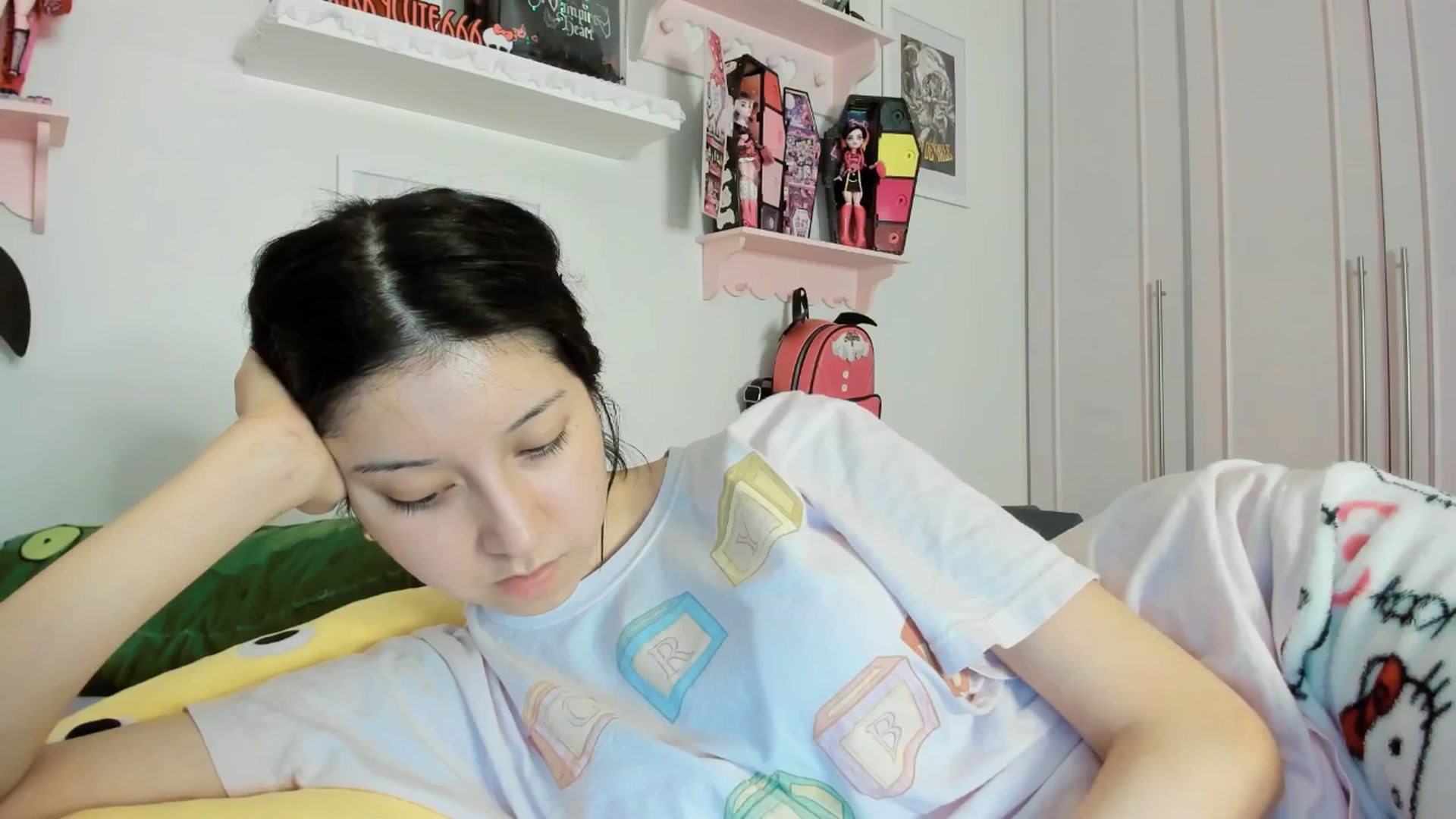 Gallery image thumbnail from Cherrycute666's myfreecams stream on, 02/23/2026, 06:19 image 18 of 20