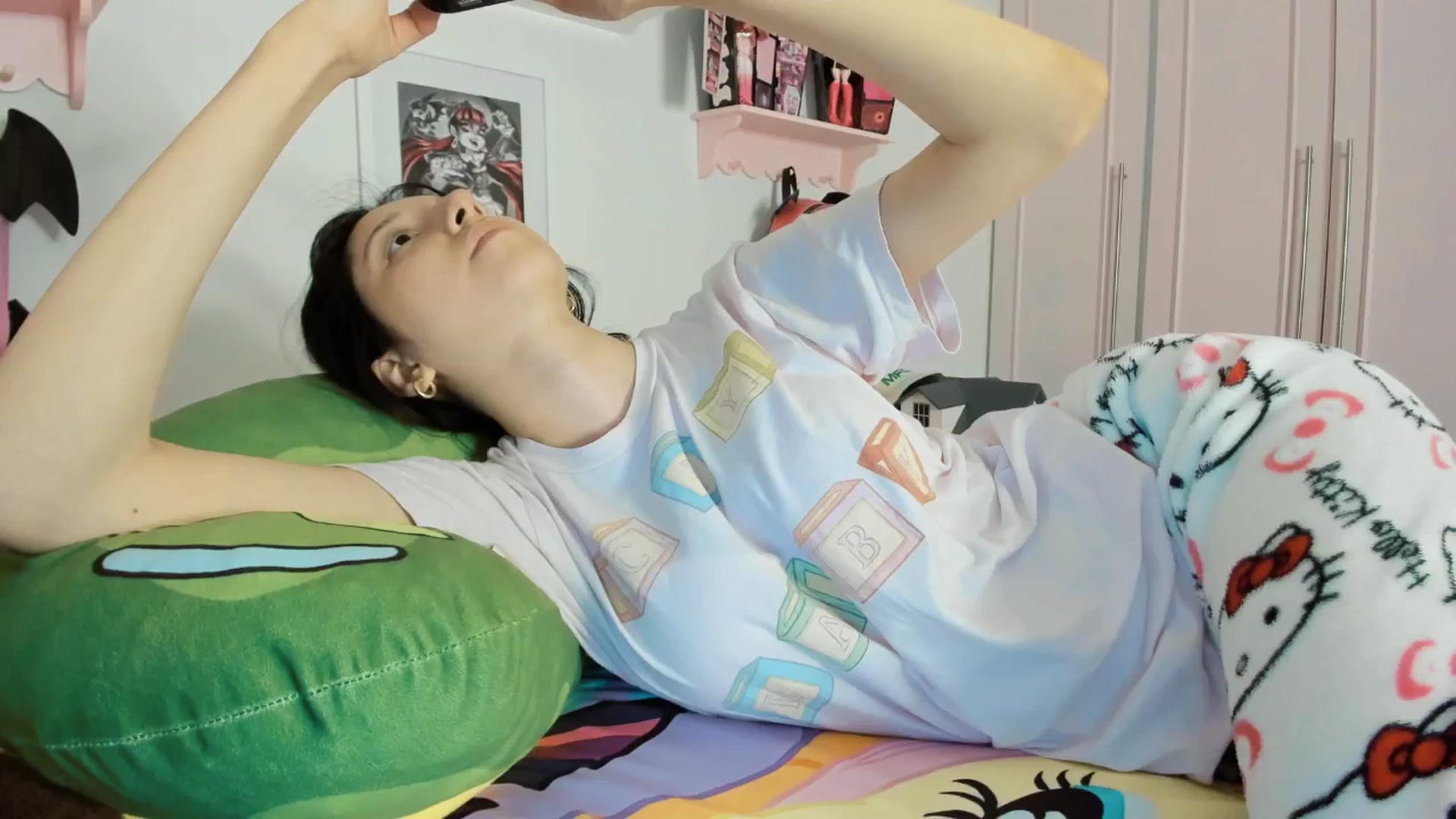 Gallery image thumbnail from Cherrycute666's myfreecams stream on, 02/23/2026, 06:19 image 7 of 20