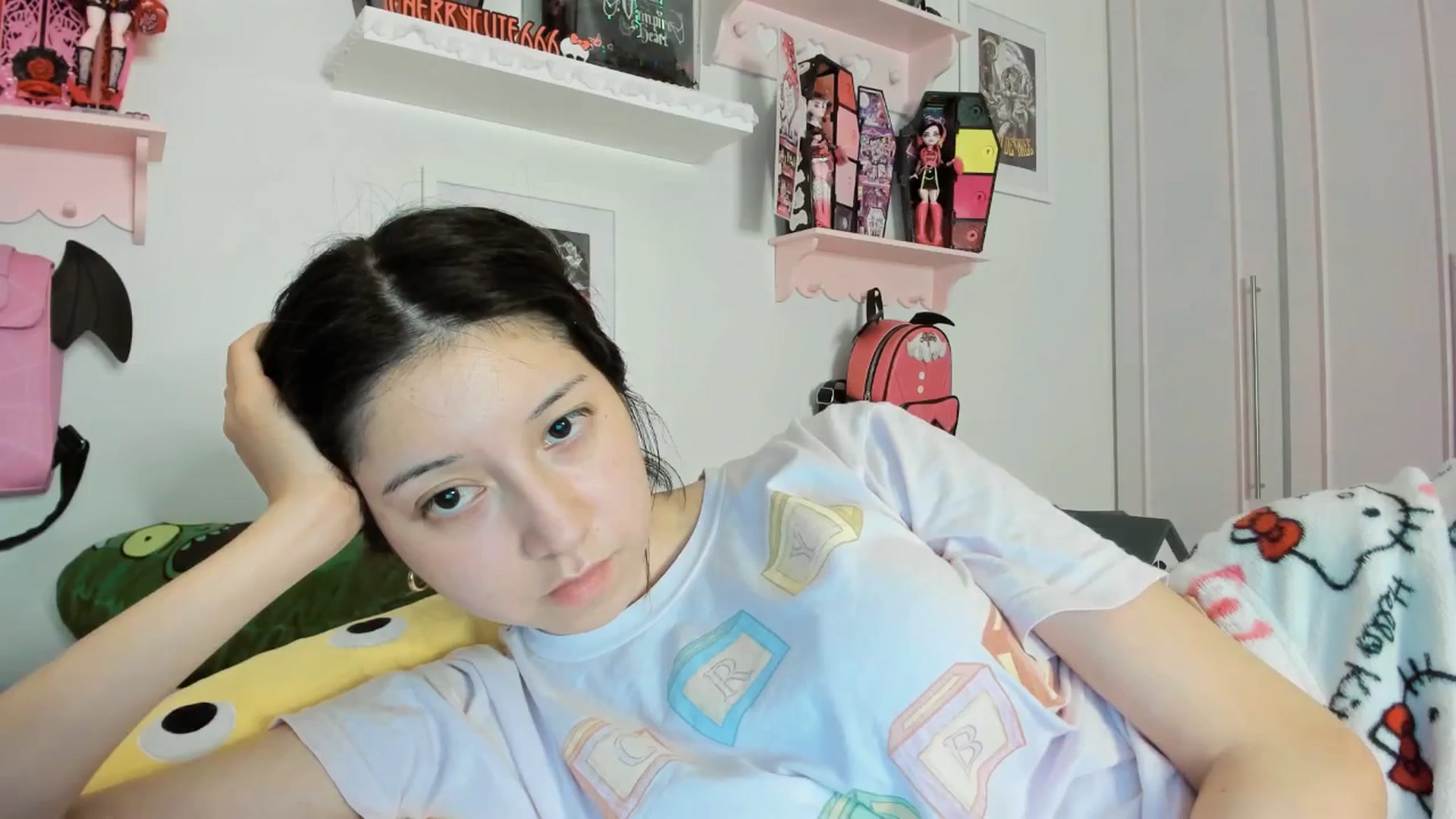 Gallery image thumbnail from Cherrycute666's myfreecams stream on, 02/23/2026, 06:19 image 20 of 20