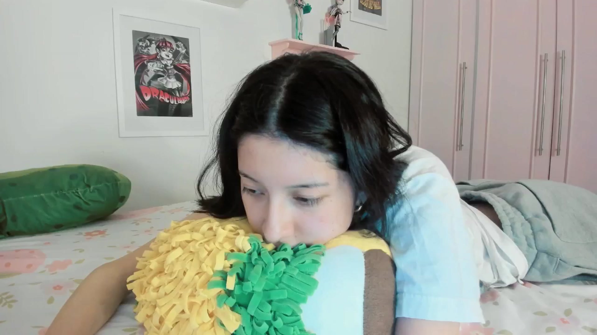 Gallery image thumbnail from Cherrycute666's myfreecams stream on, 02/25/2026, 04:55 image 18 of 20