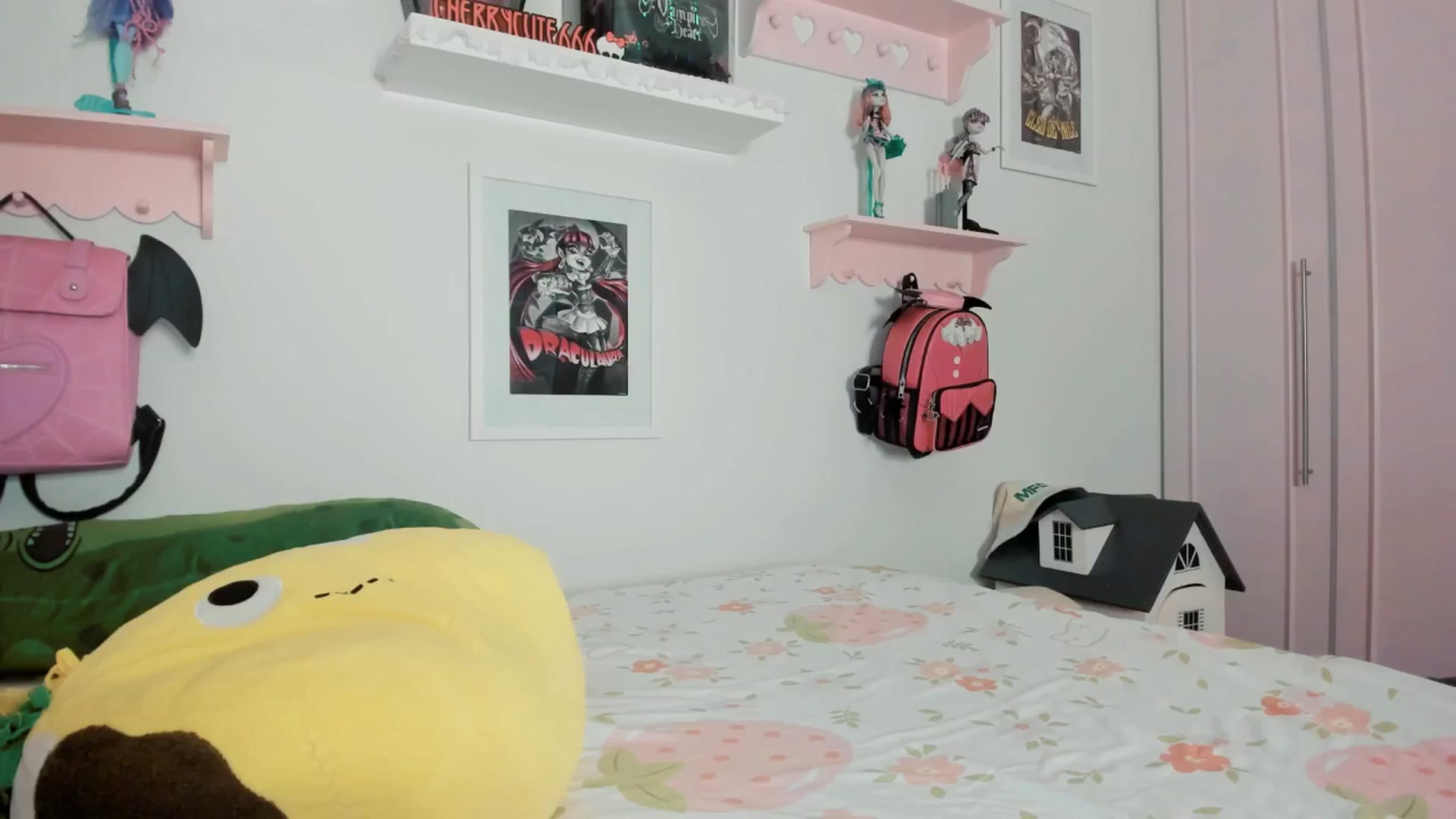 Gallery image thumbnail from Cherrycute666's myfreecams stream on, 02/25/2026, 04:55 image 14 of 20