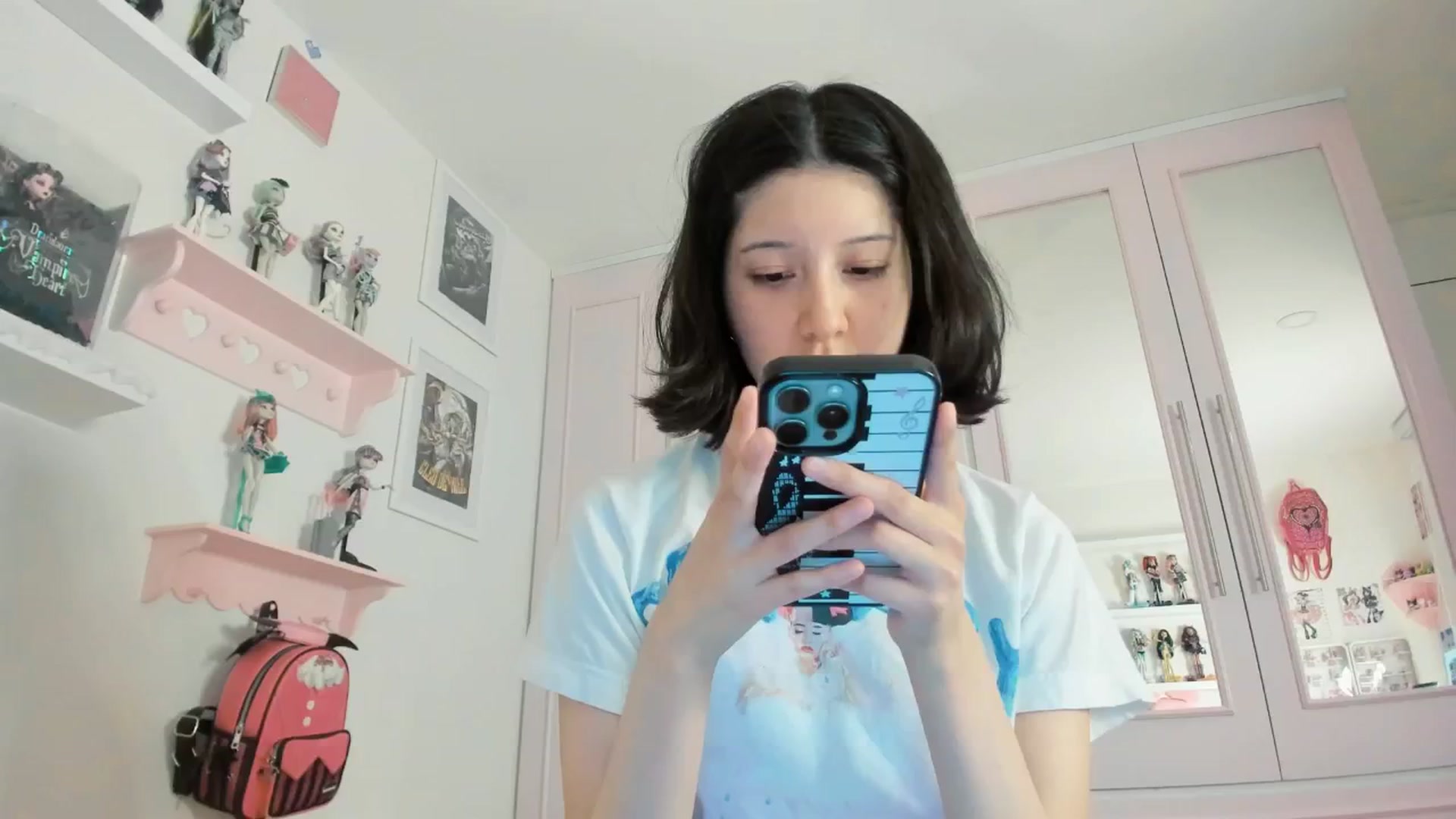 Gallery image thumbnail from Cherrycute666's myfreecams stream on, 02/25/2026, 06:11 image 7 of 20