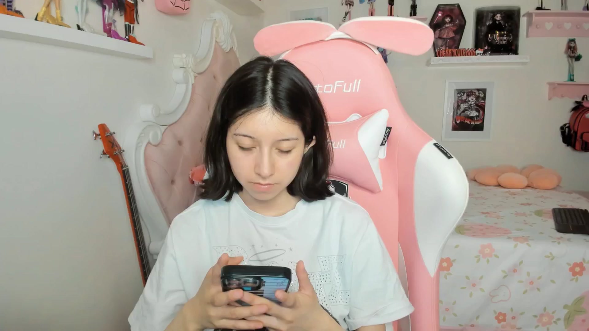 Gallery image thumbnail from Cherrycute666's myfreecams stream on, 02/26/2026, 05:54 image 4 of 20